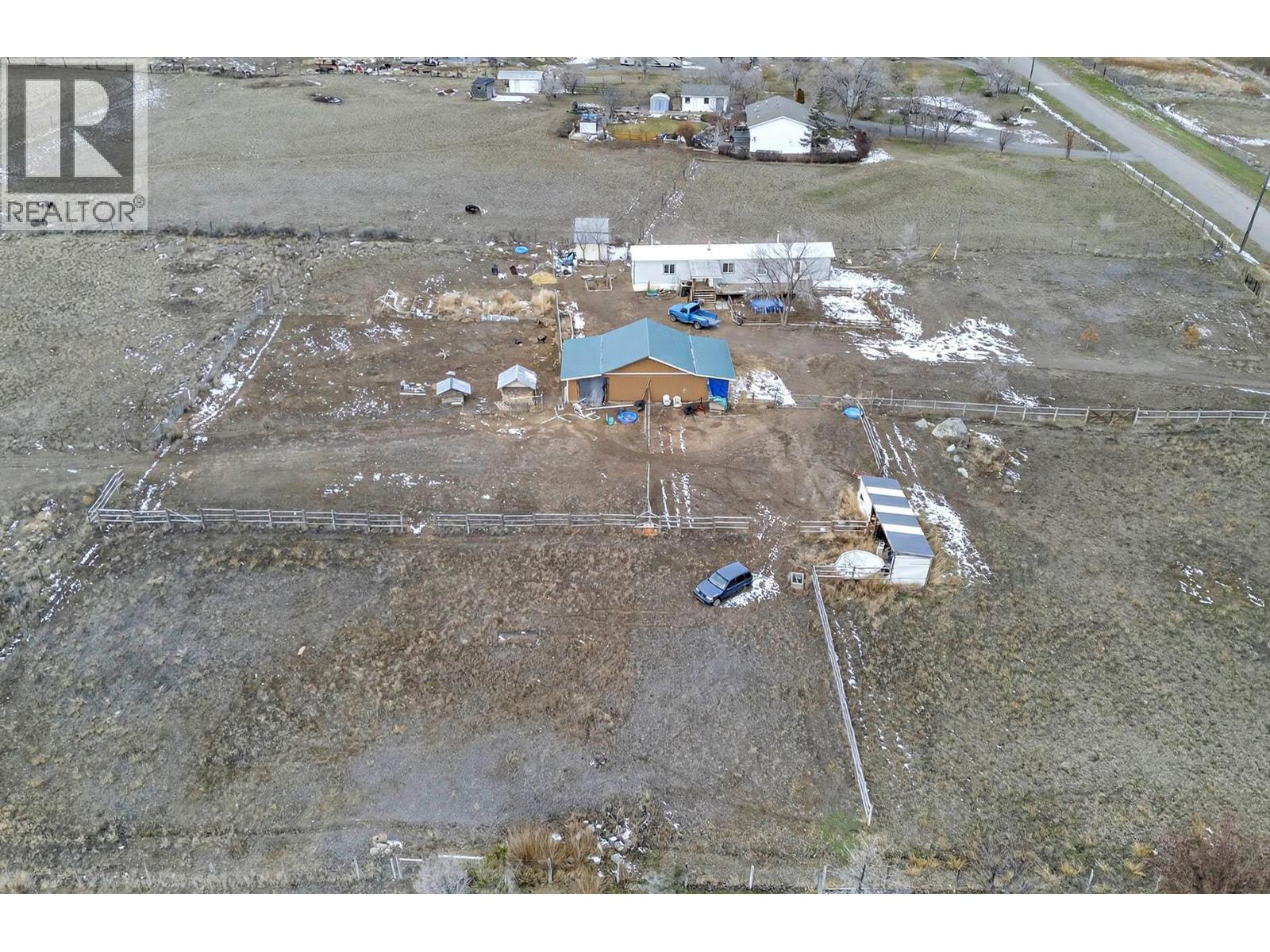 5880 Gardi Road, Kamloops, British Columbia  V1S 2A1 - Photo 35 - 10377181