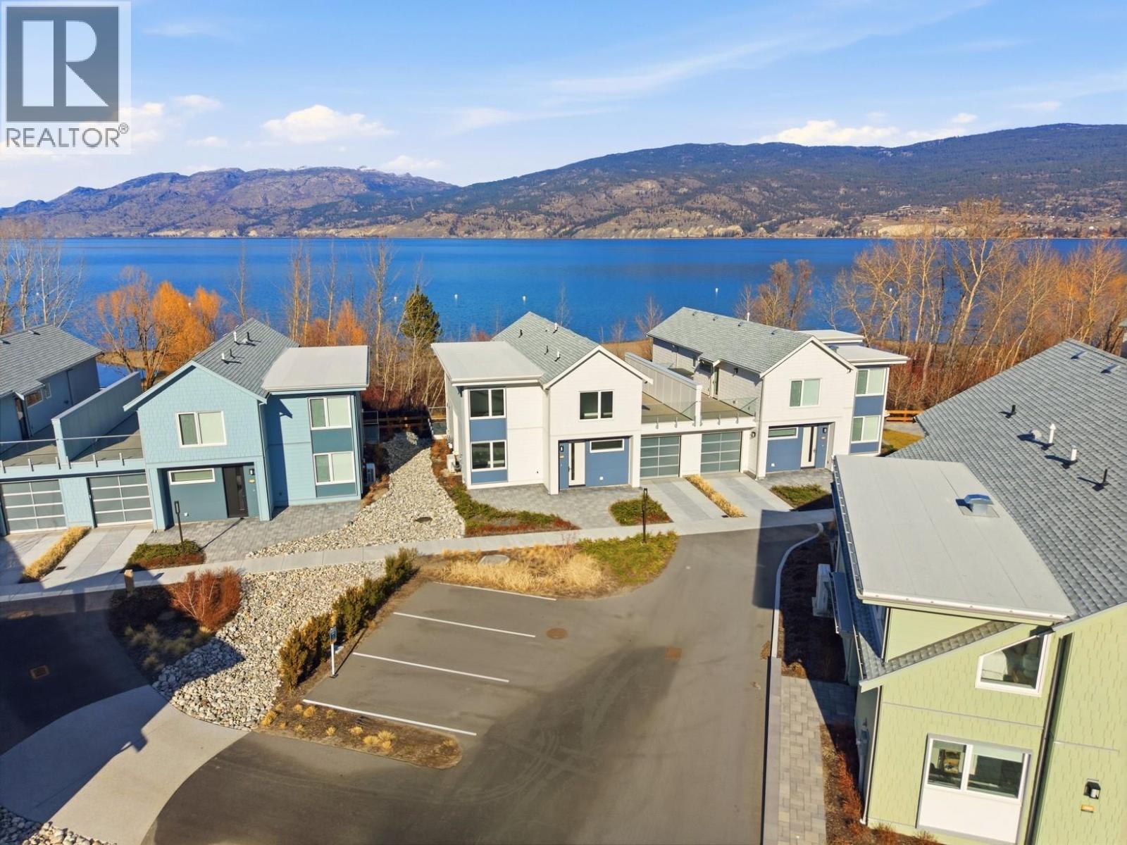 3080 Landry Crescent, Summerland, British Columbia  V0H 1Z9 - Photo 1 - 10378480