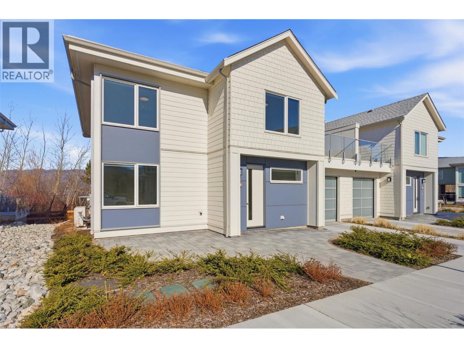 3080 Landry Crescent, Summerland, British Columbia  V0H 1Z9 - Photo 6 - 10378480