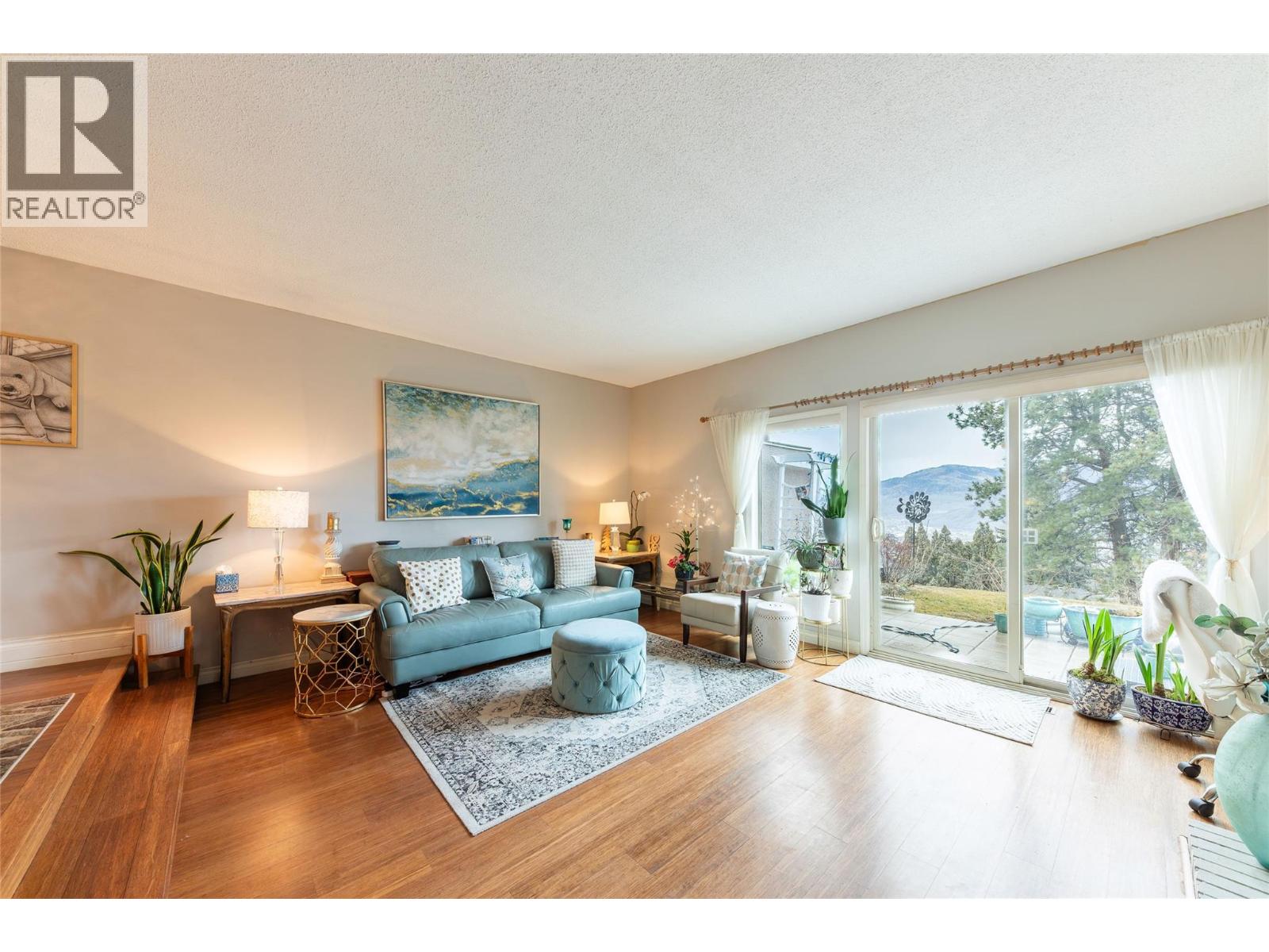 1555 Summit Drive Unit# 8, Kamloops, British Columbia  V2E 1E9 - Photo 29 - 10378202