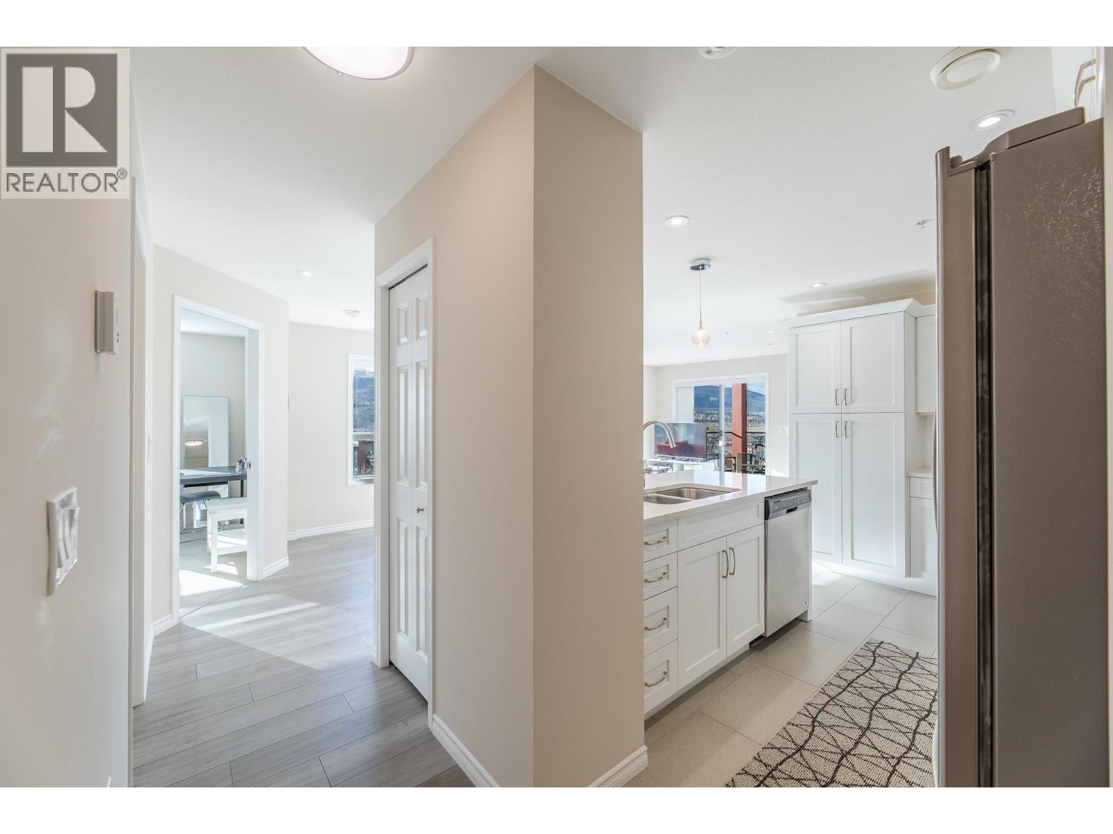 3346 Skaha Lake Road Unit# 1003, Penticton, British Columbia  V2A 6G4 - Photo 11 - 10377953