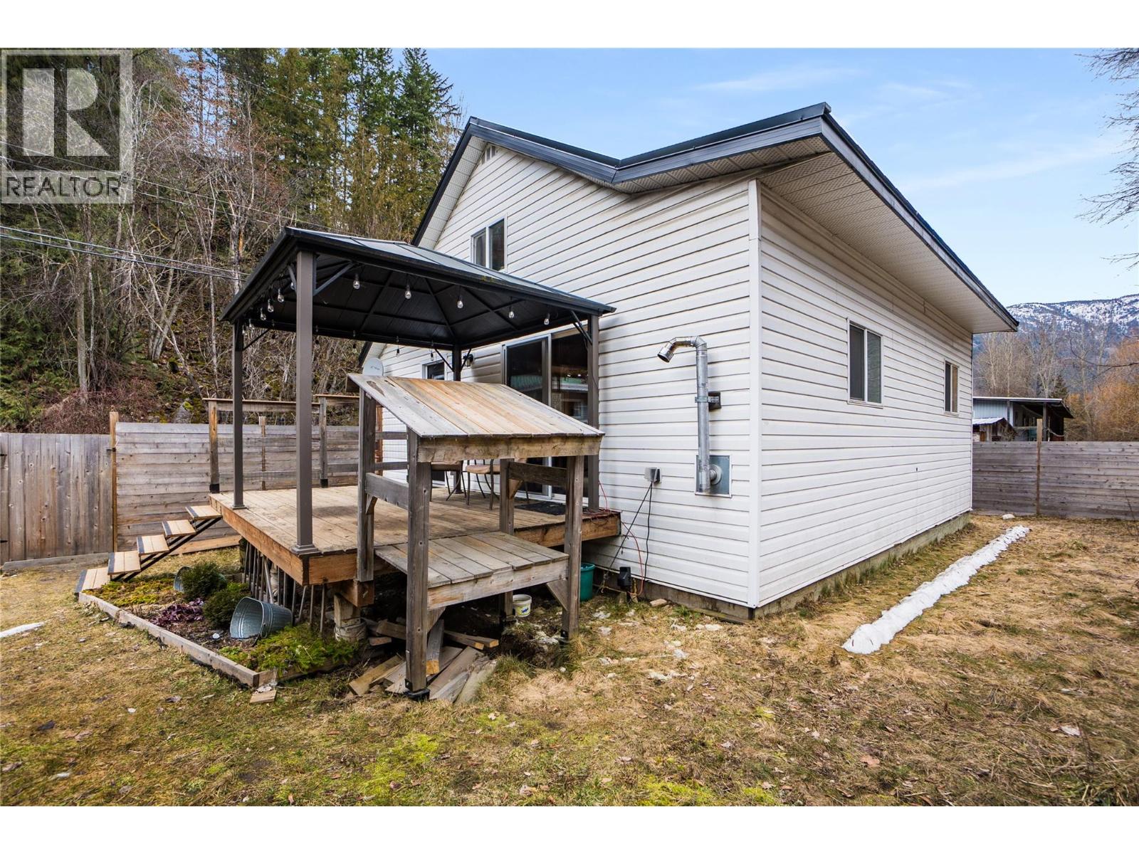1705 Perrier Road, Nelson, British Columbia  V1L 6Y8 - Photo 4 - 10378482