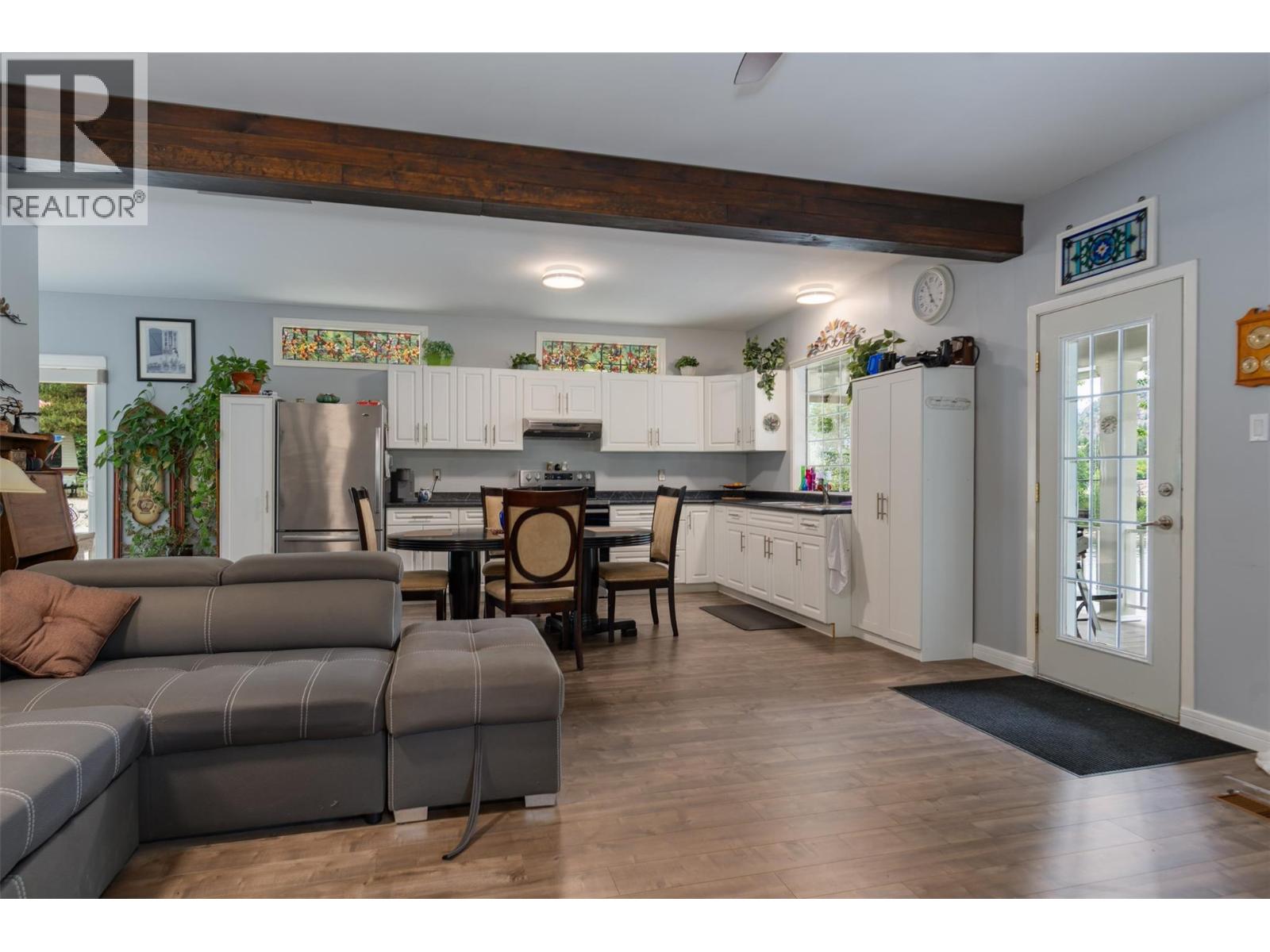 2060 Casino Road, Trail, British Columbia  V1R 4X3 - Photo 11 - 10378455