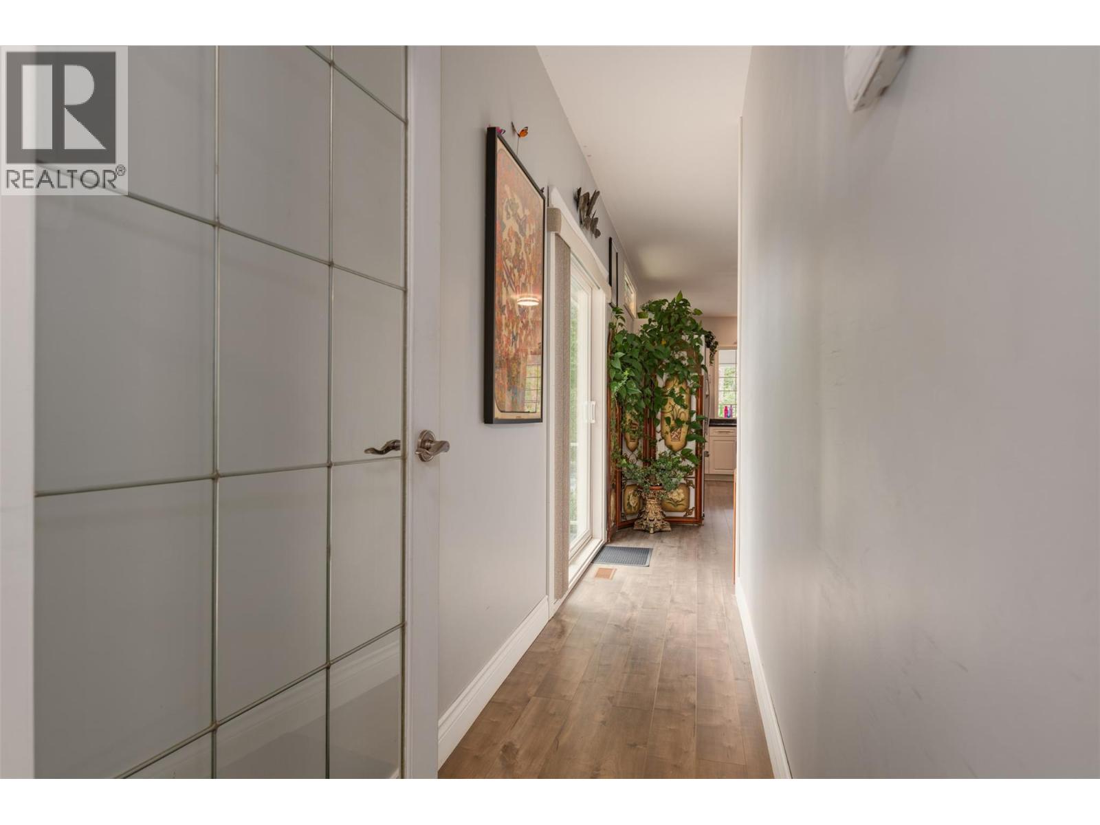 2060 Casino Road, Trail, British Columbia  V1R 4X3 - Photo 18 - 10378455