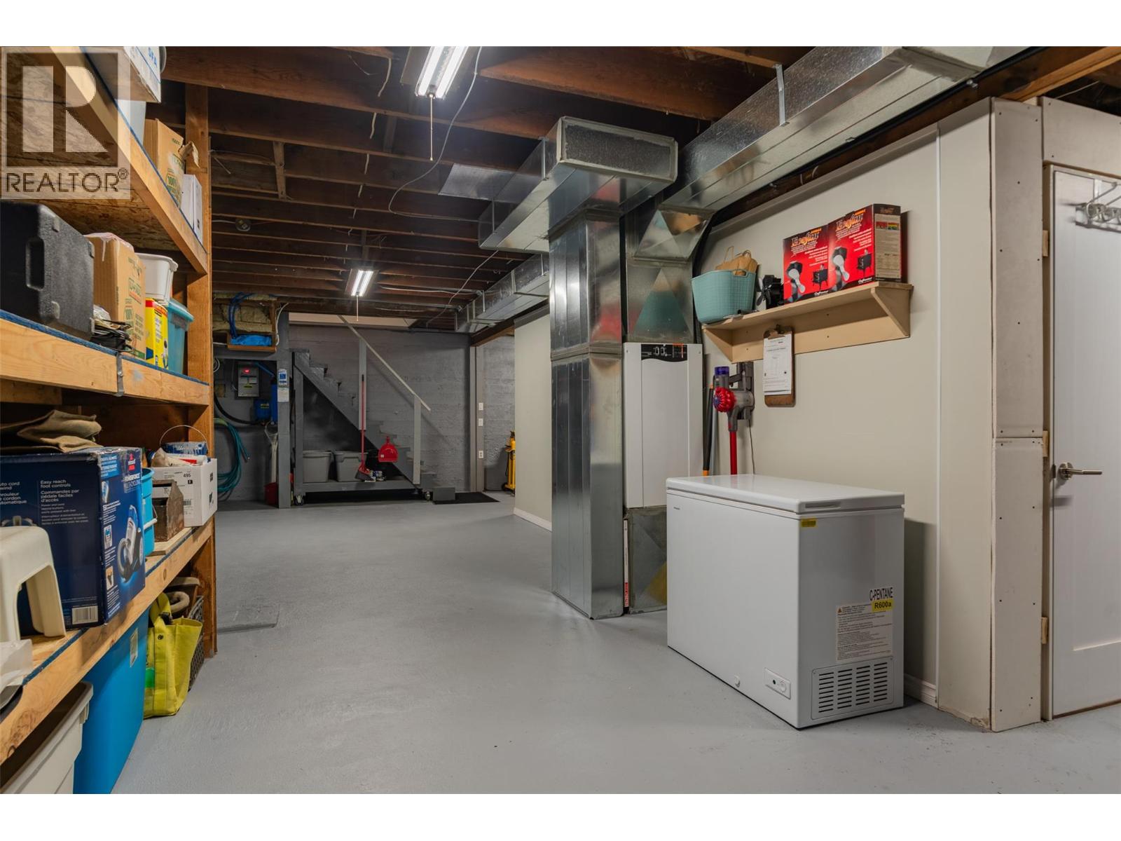 2060 Casino Road, Trail, British Columbia  V1R 4X3 - Photo 35 - 10378455