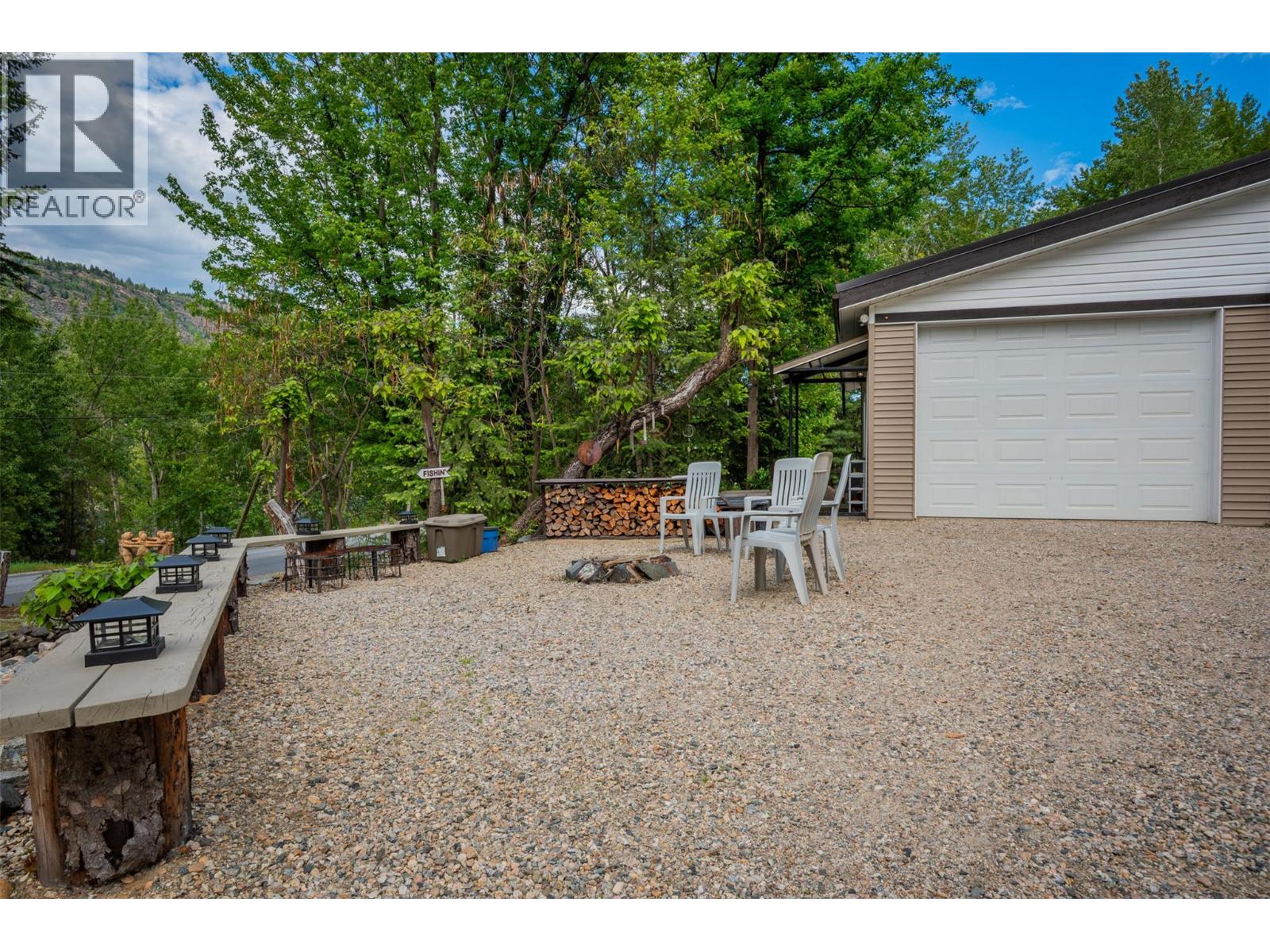 2060 Casino Road, Trail, British Columbia  V1R 4X3 - Photo 41 - 10378455