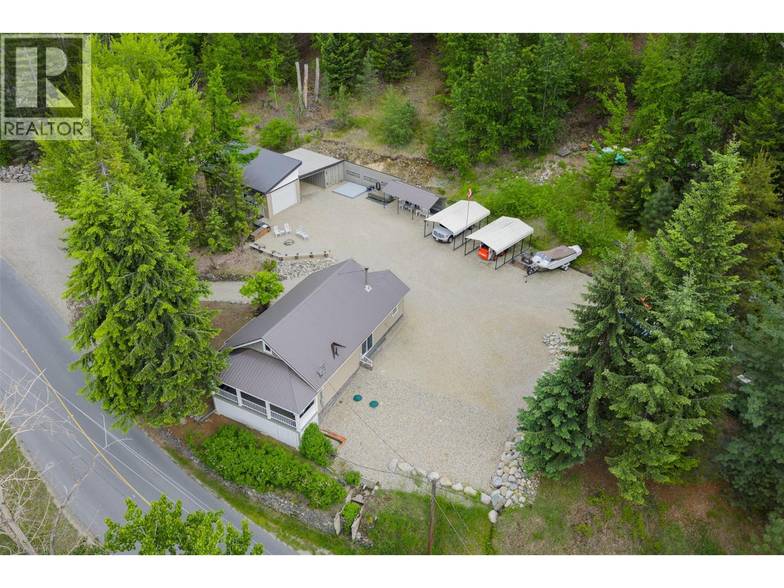 2060 Casino Road, Trail, British Columbia  V1R 4X3 - Photo 59 - 10378455