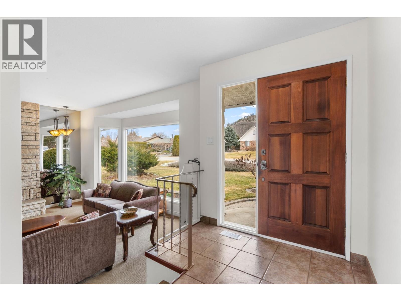 4247 Furiak Road, Kamloops, British Columbia  V2H 1L3 - Photo 16 - 10378290