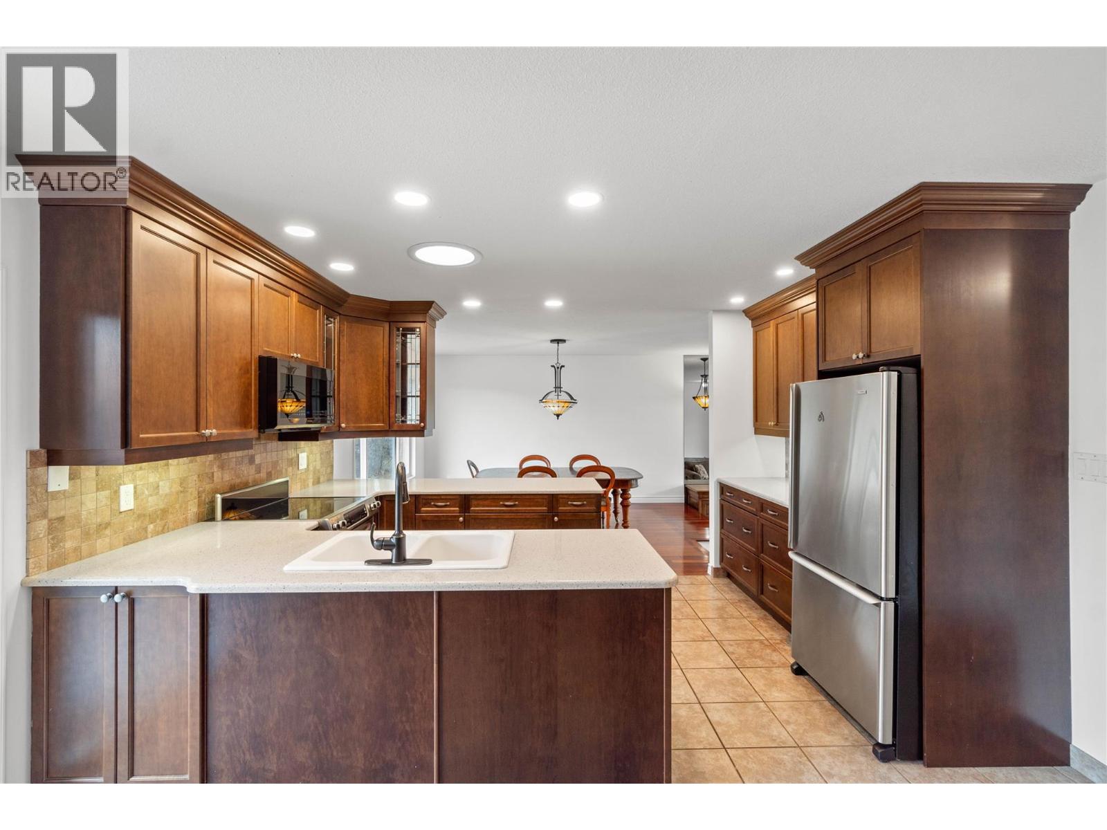 4247 Furiak Road, Kamloops, British Columbia  V2H 1L3 - Photo 19 - 10378290