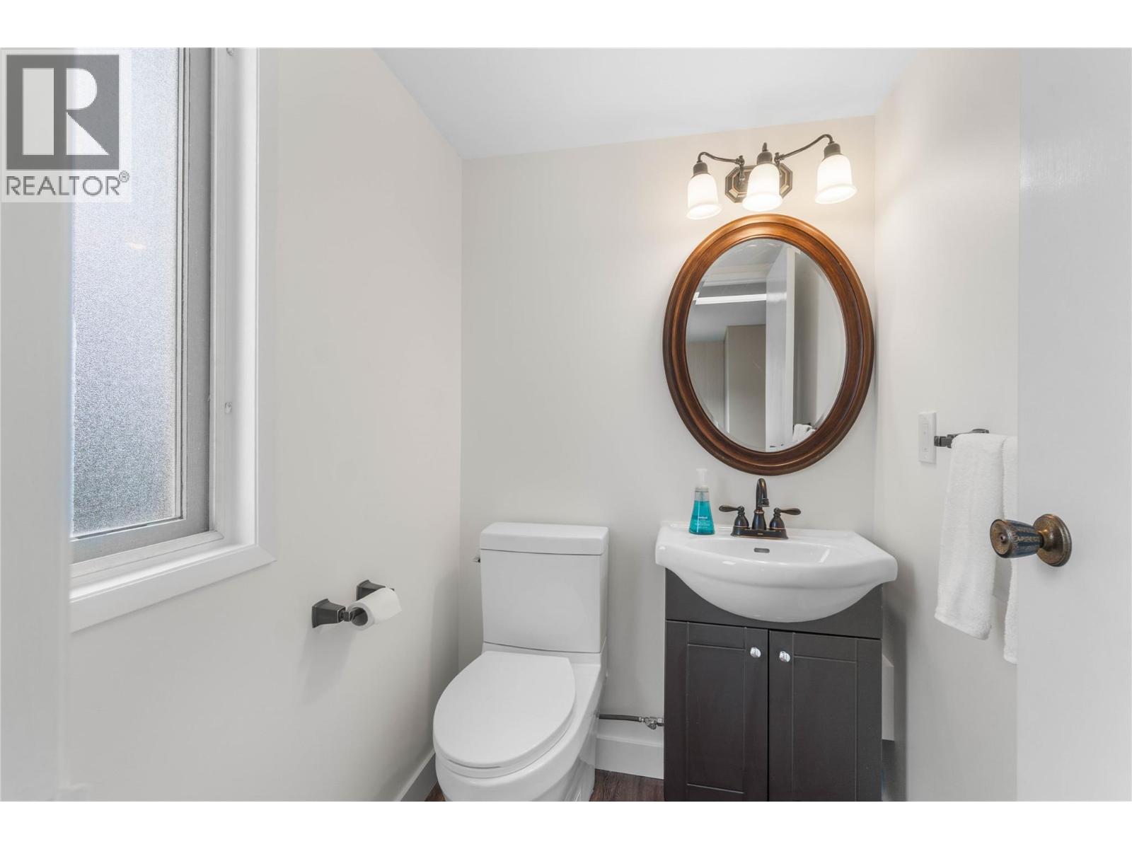 4247 Furiak Road, Kamloops, British Columbia  V2H 1L3 - Photo 39 - 10378290