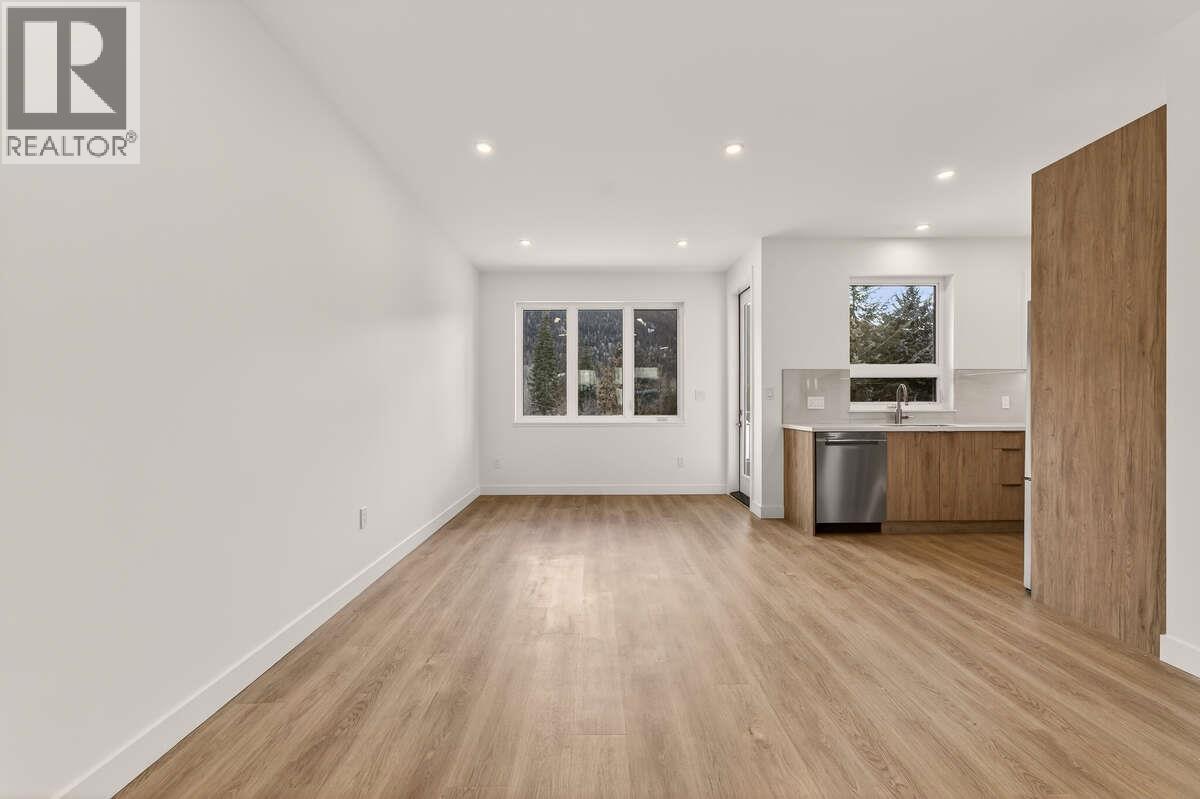 2224 Falls Street Unit# A, Nelson, British Columbia  V1L 1K4 - Photo 5 - 10378530