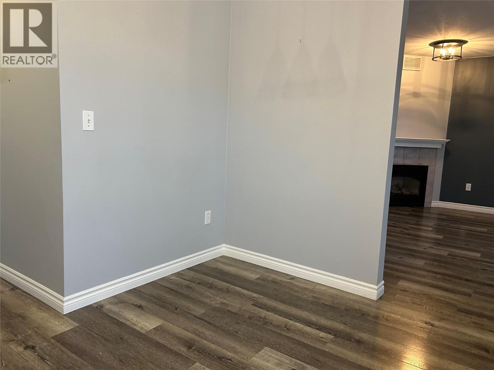 160 5 Avenue Sw Unit# 101, Salmon Arm, British Columbia  V1E 1R4 - Photo 10 - 10377531