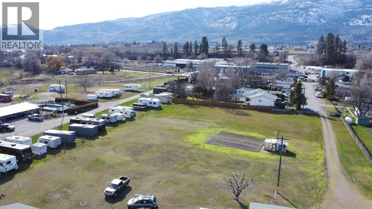 129 Walnut Place, Oliver, British Columbia  V0H 1T9 - Photo 41 - 10378534