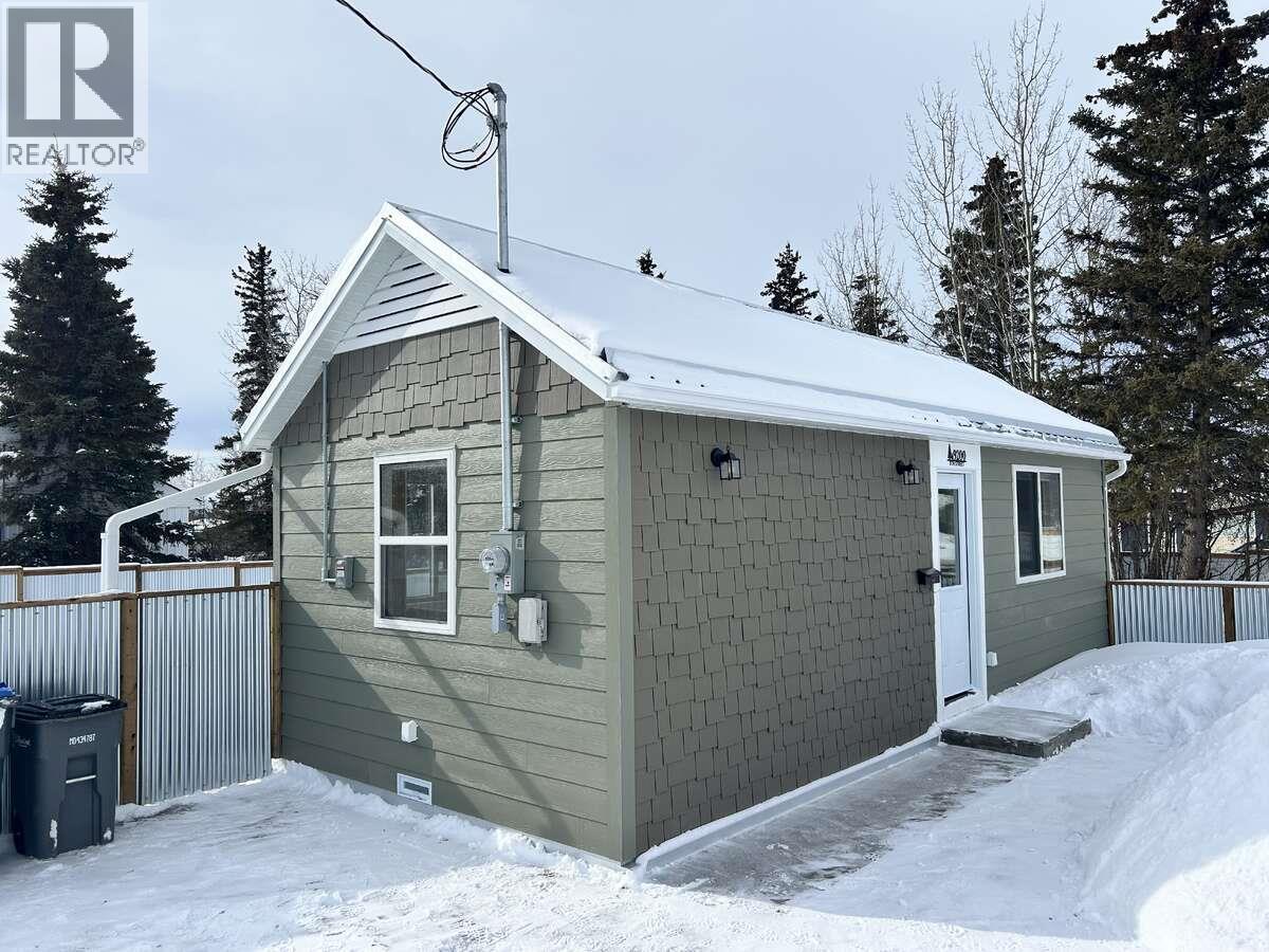 9200 8 Street, Dawson Creek, British Columbia  V1G 3N6 - Photo 2 - 10378572