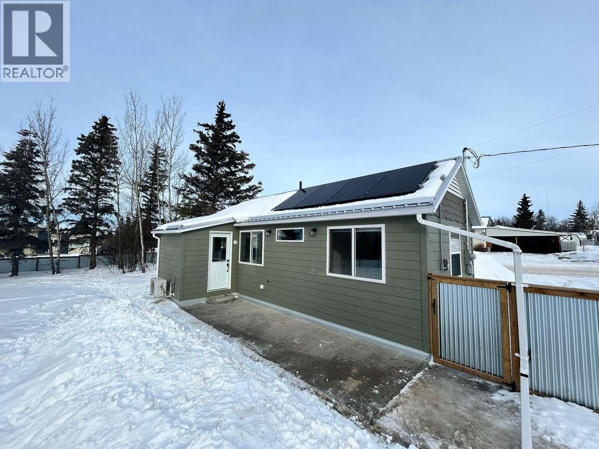 9200 8 Street, Dawson Creek, British Columbia  V1G 3N6 - Photo 4 - 10378572