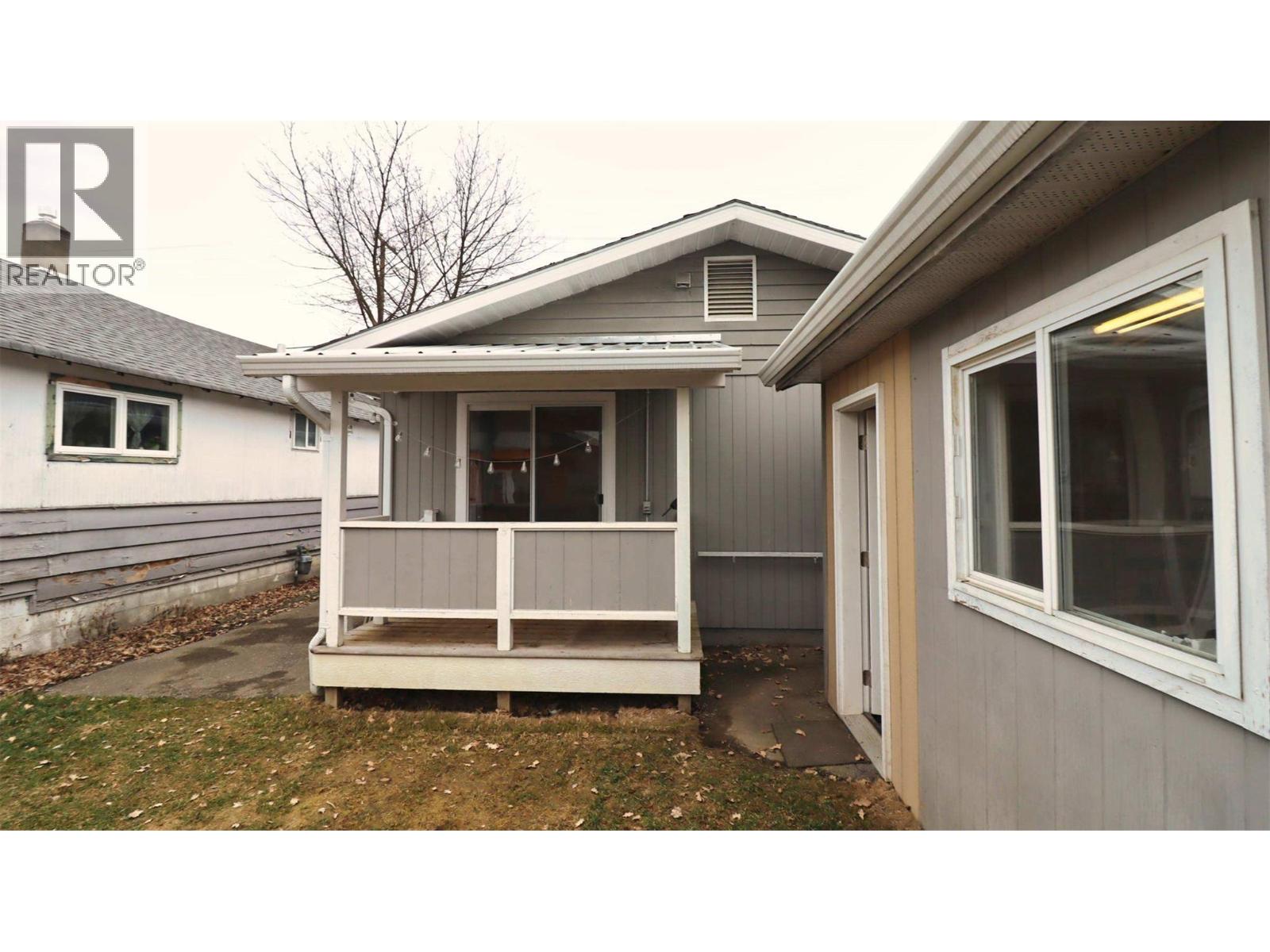 719 Knight Avenue, Enderby, British Columbia  V0E 1V1 - Photo 30 - 10378284