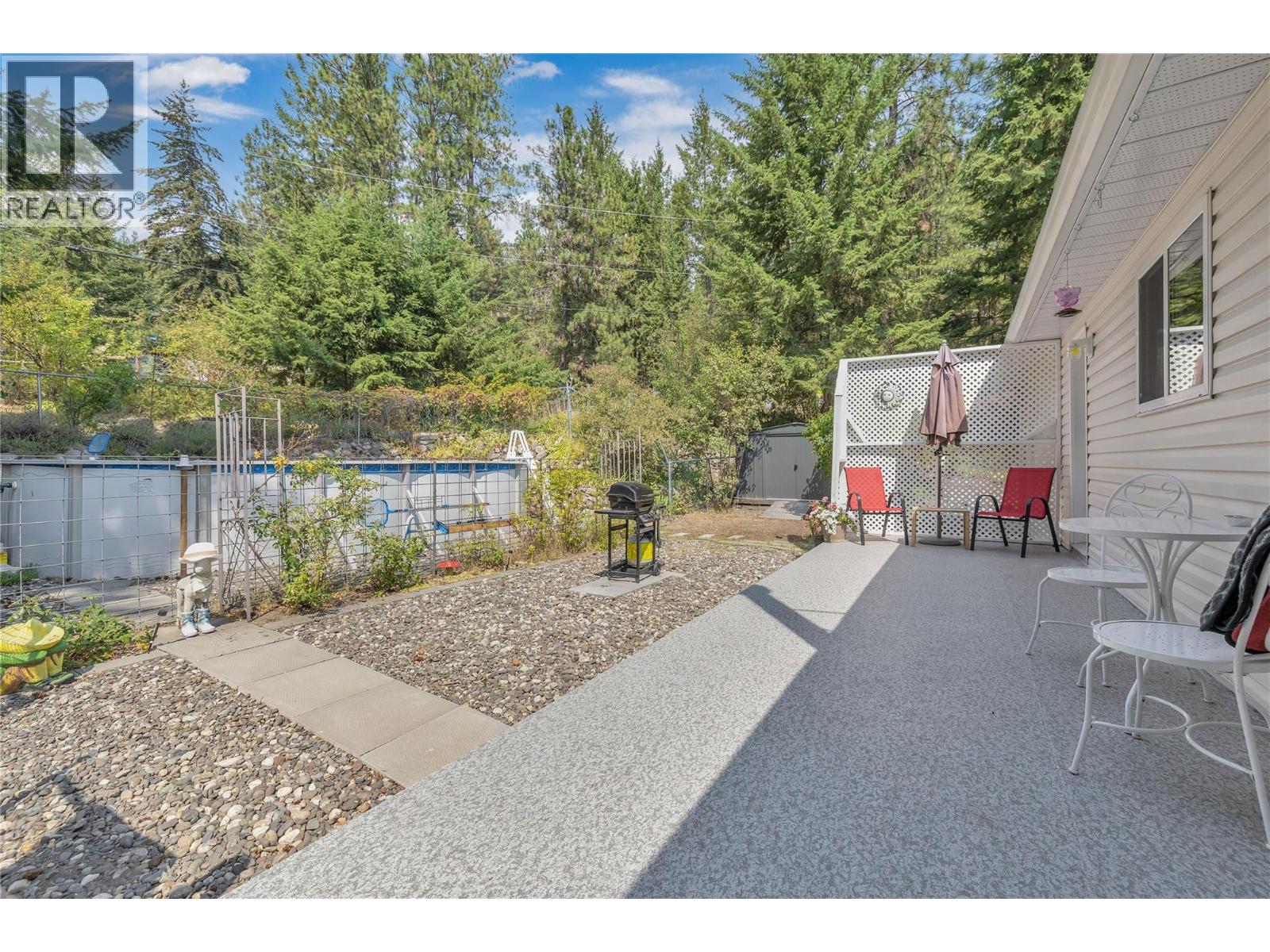 10736 Pinecrest Road, Vernon, British Columbia  V1H 2C1 - Photo 32 - 10378380