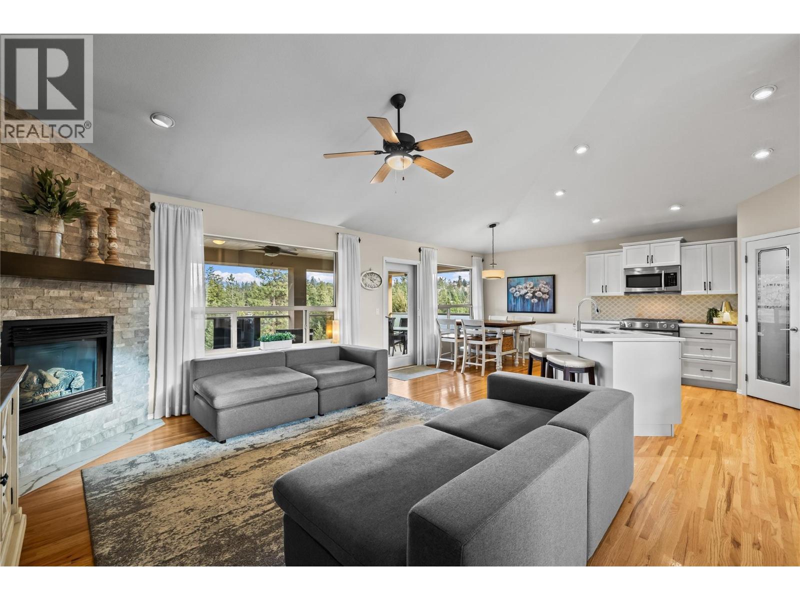 2155 Horizon Drive Unit# 18, West Kelowna, British Columbia  V1Z 3Z8 - Photo 10 - 10377355
