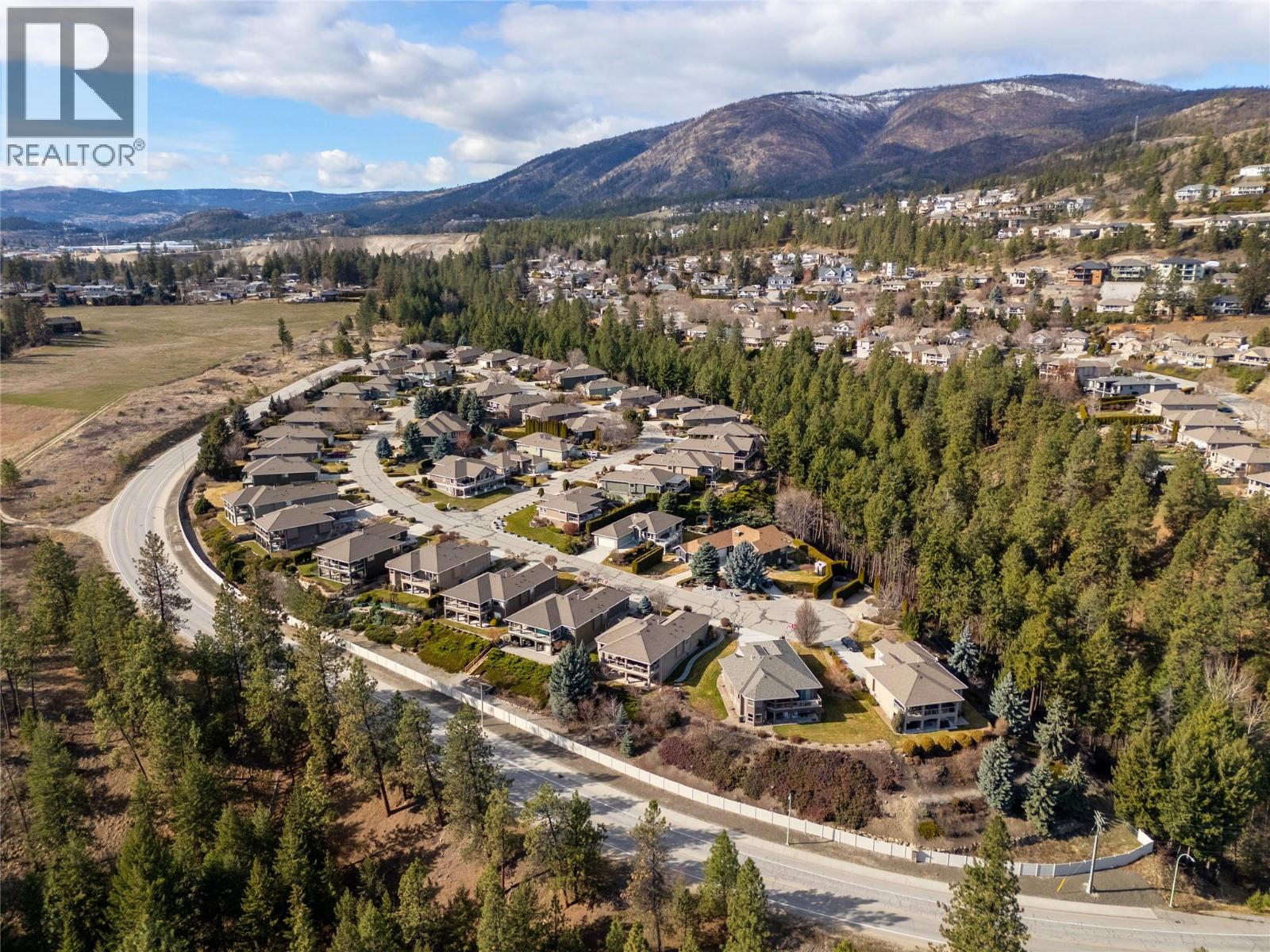 2155 Horizon Drive Unit# 18, West Kelowna, British Columbia  V1Z 3Z8 - Photo 2 - 10377355