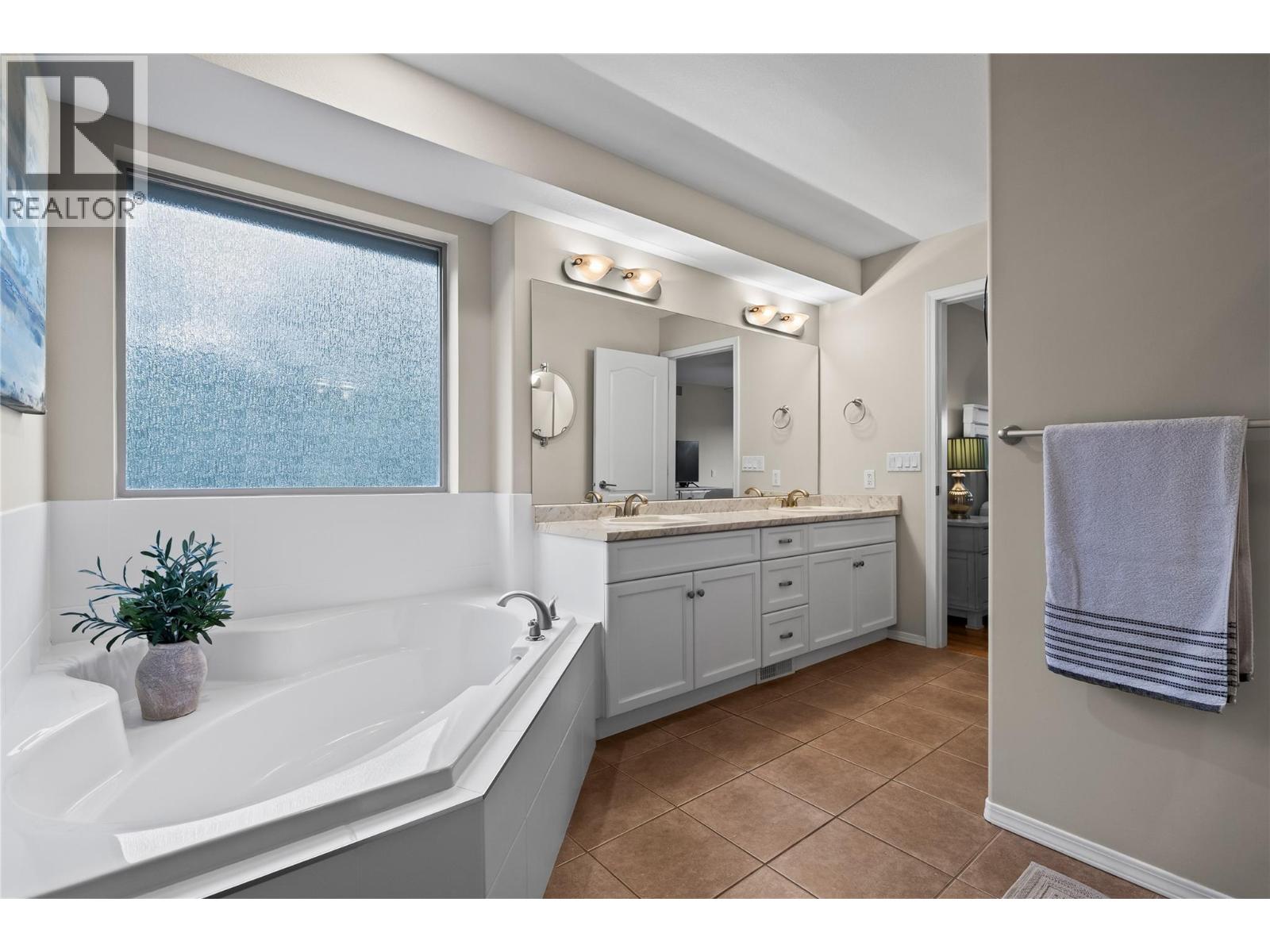 2155 Horizon Drive Unit# 18, West Kelowna, British Columbia  V1Z 3Z8 - Photo 28 - 10377355