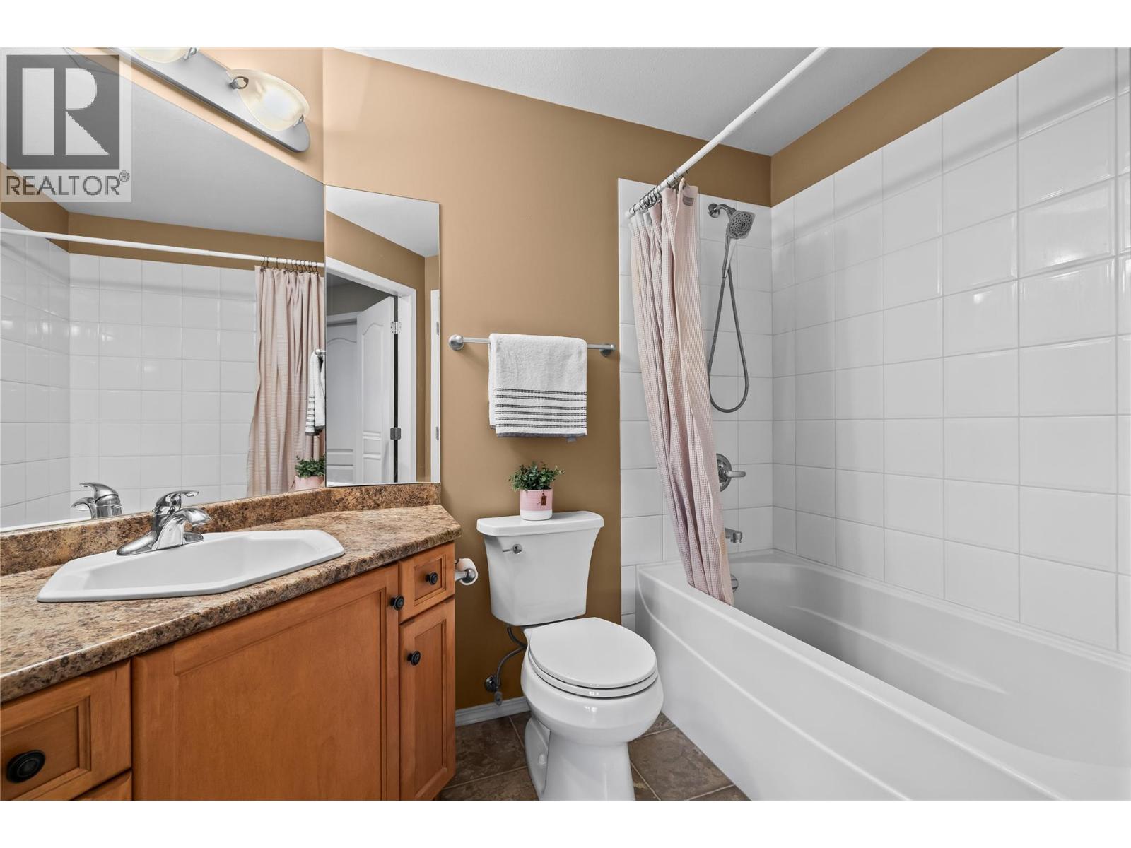 2155 Horizon Drive Unit# 18, West Kelowna, British Columbia  V1Z 3Z8 - Photo 37 - 10377355