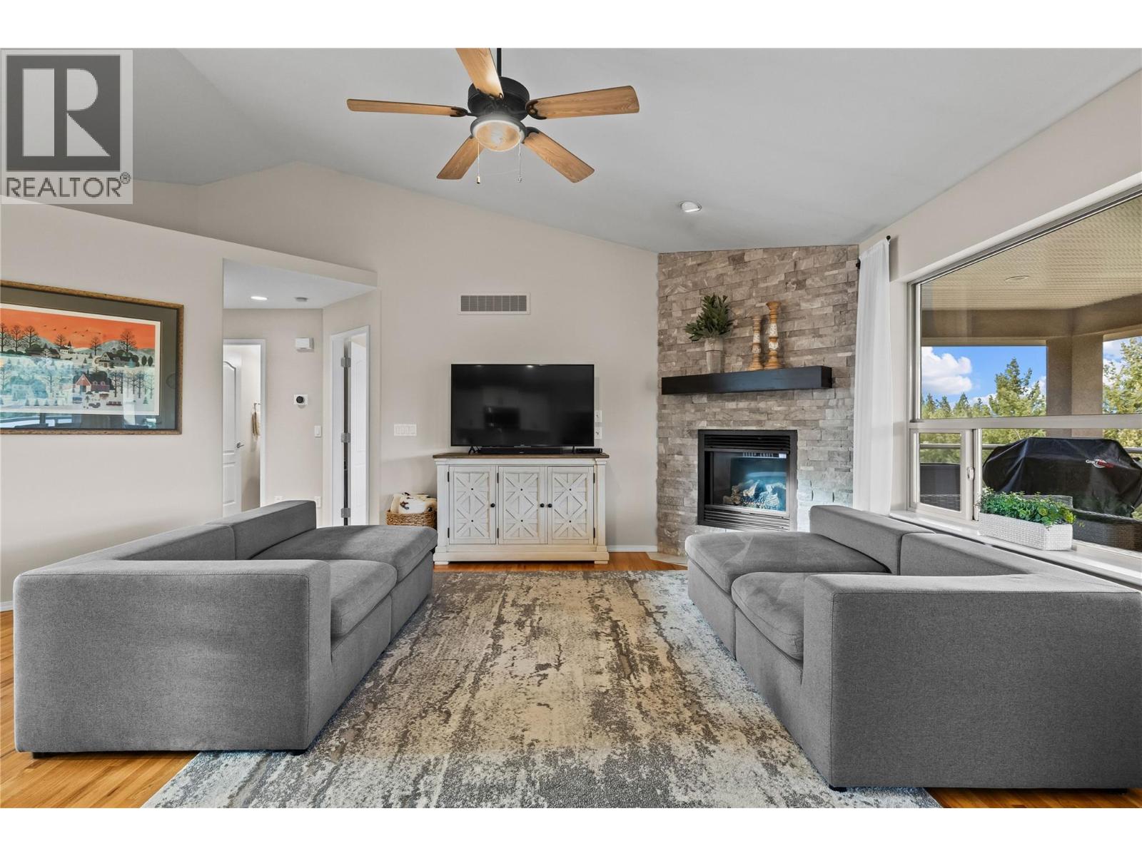 2155 Horizon Drive Unit# 18, West Kelowna, British Columbia  V1Z 3Z8 - Photo 8 - 10377355