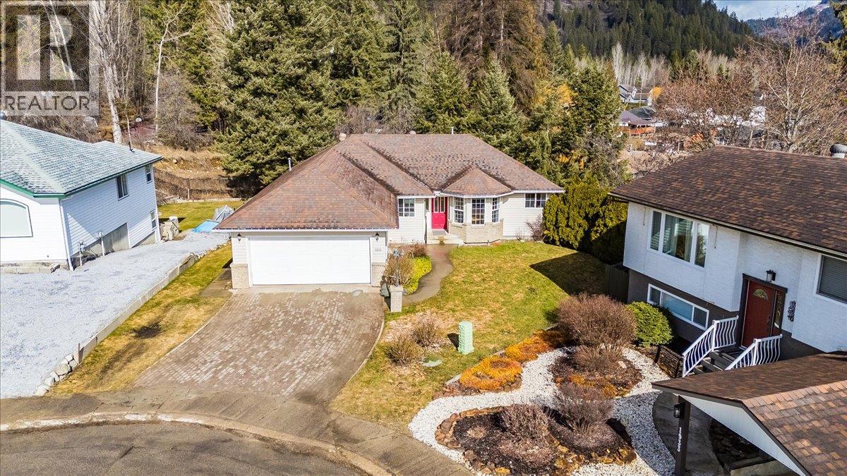 1931 Meadowlark Drive, fruitvale, British Columbia