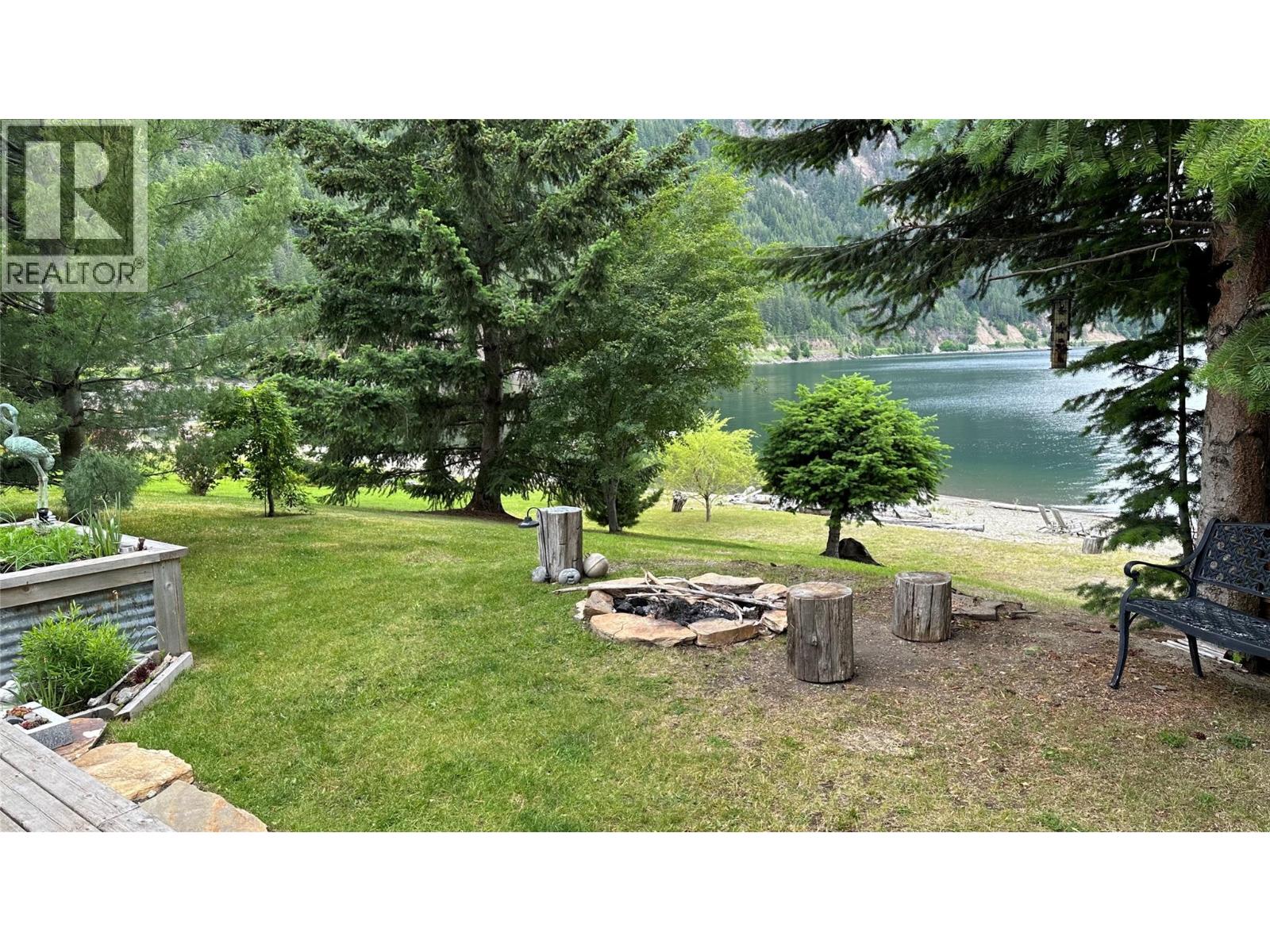 605 Sixth Avenue, Lardeau, British Columbia  V0G 1M0 - Photo 10 - 10377218