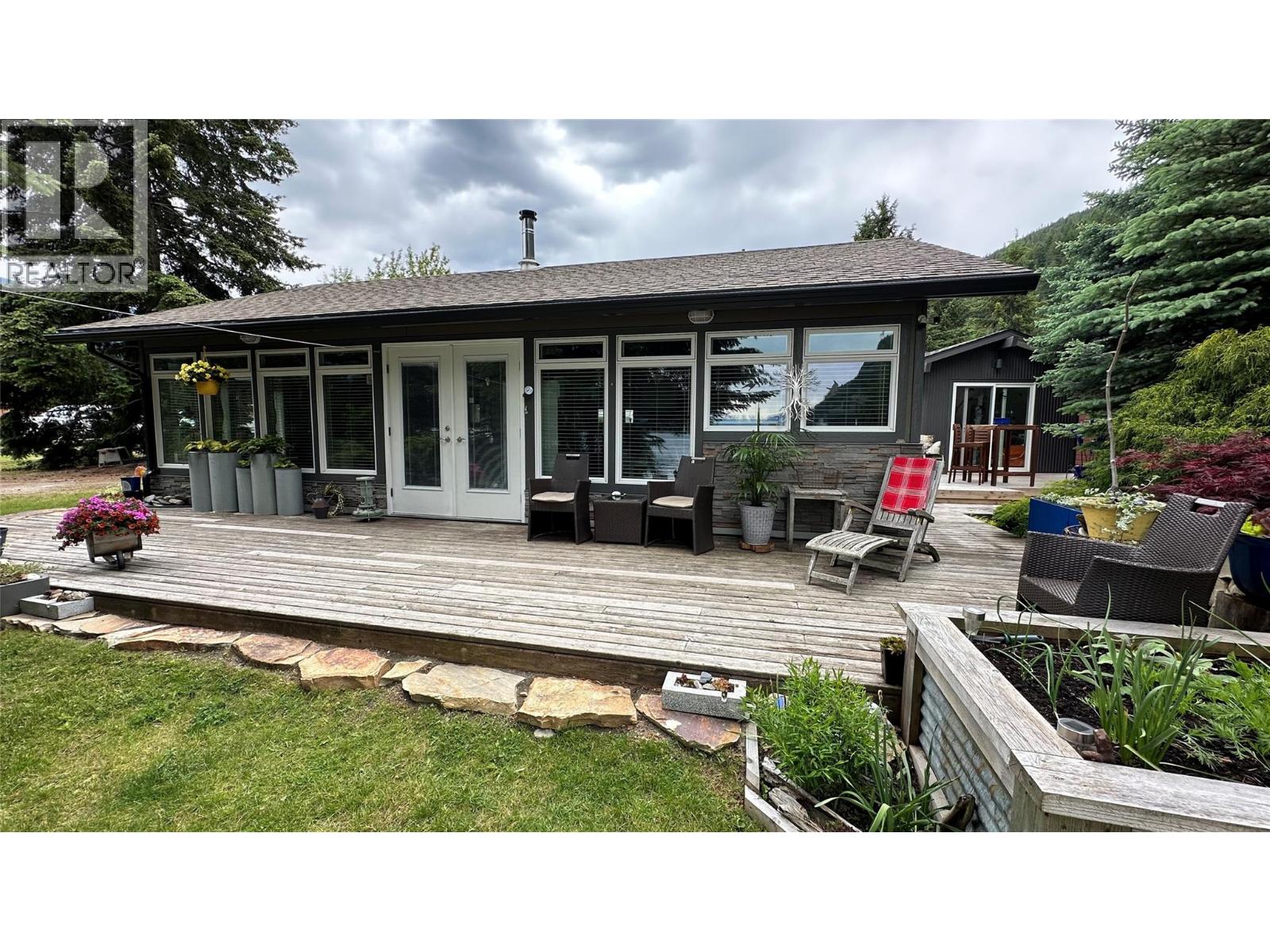 605 Sixth Avenue, Lardeau, British Columbia  V0G 1M0 - Photo 15 - 10377218