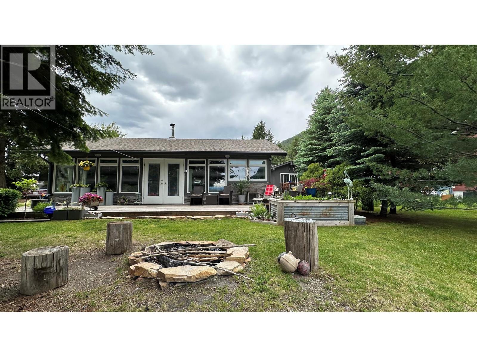 605 Sixth Avenue, Lardeau, British Columbia  V0G 1M0 - Photo 17 - 10377218