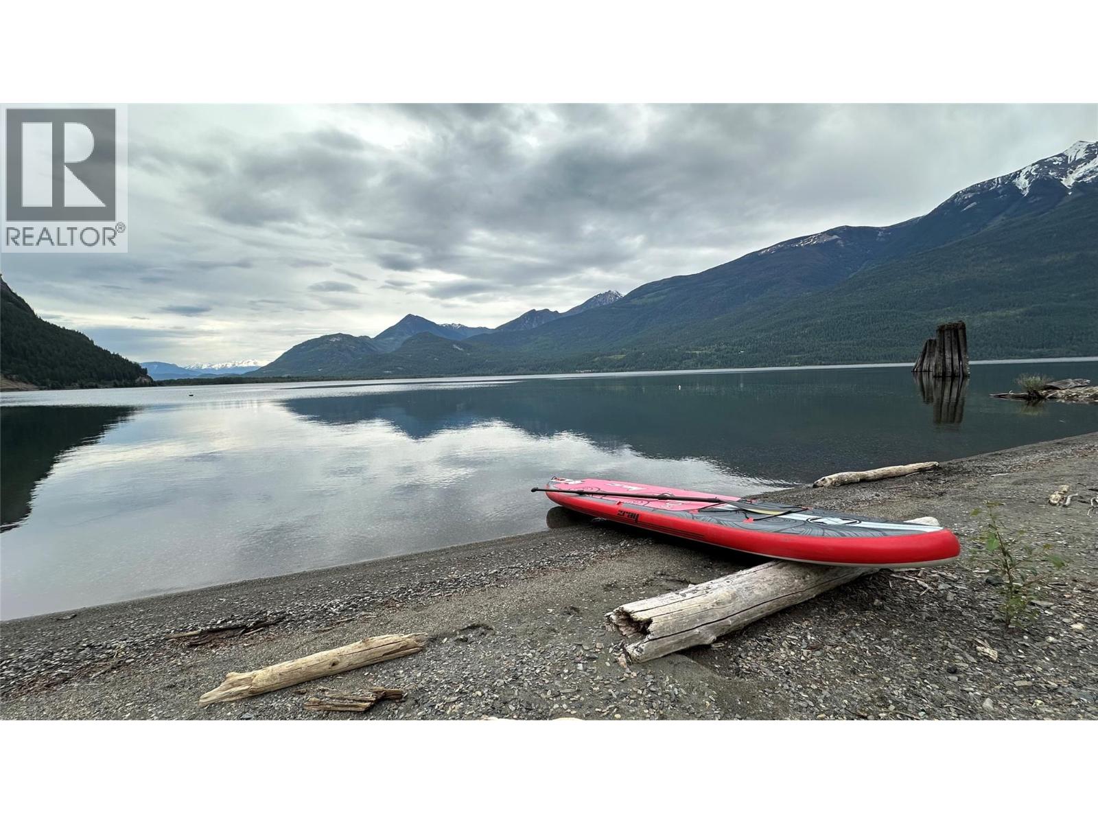 605 Sixth Avenue, Lardeau, British Columbia  V0G 1M0 - Photo 2 - 10377218