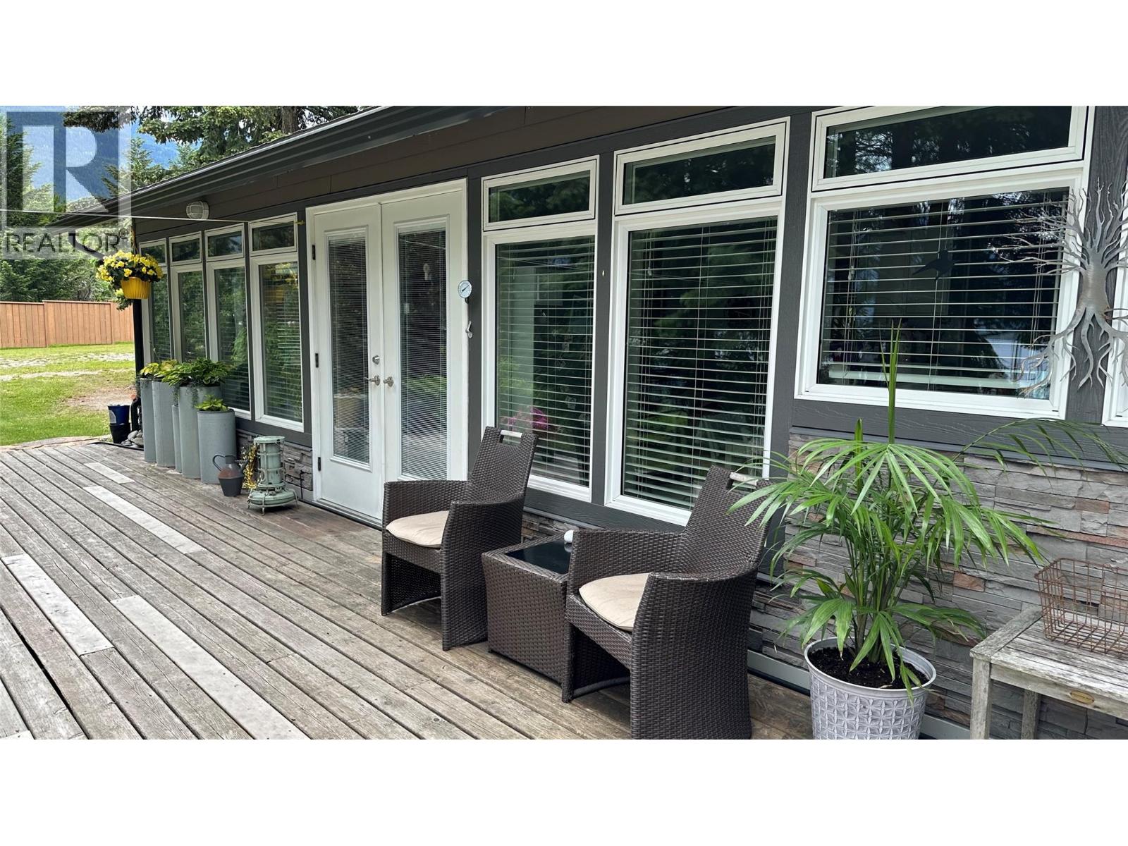 605 Sixth Avenue, Lardeau, British Columbia  V0G 1M0 - Photo 7 - 10377218