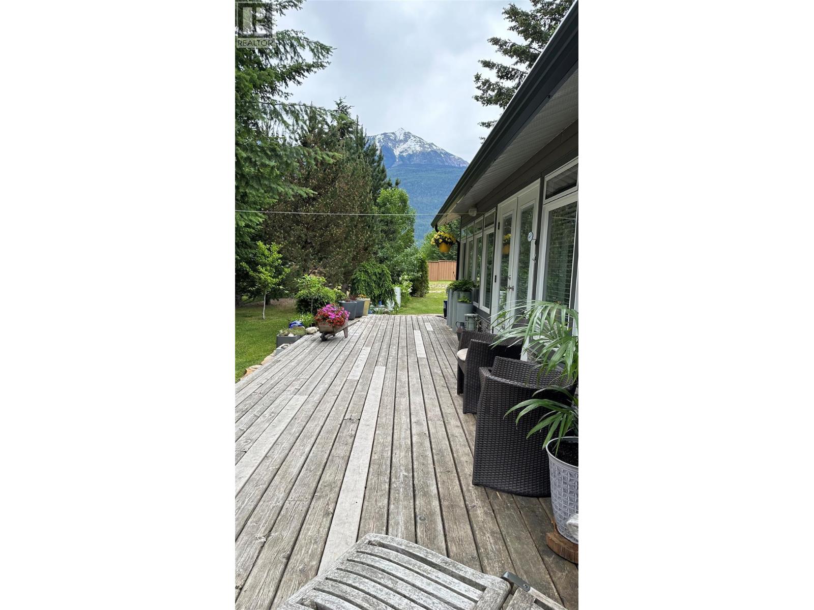 605 Sixth Avenue, Lardeau, British Columbia  V0G 1M0 - Photo 8 - 10377218
