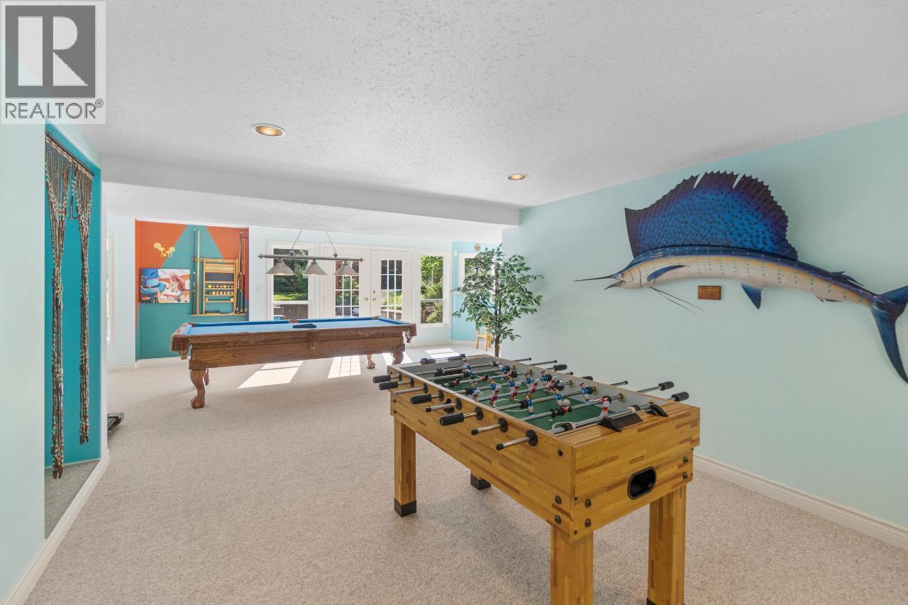 880 Waterloo Road, Castlegar, British Columbia  V1N 4K8 - Photo 56 - 10378544