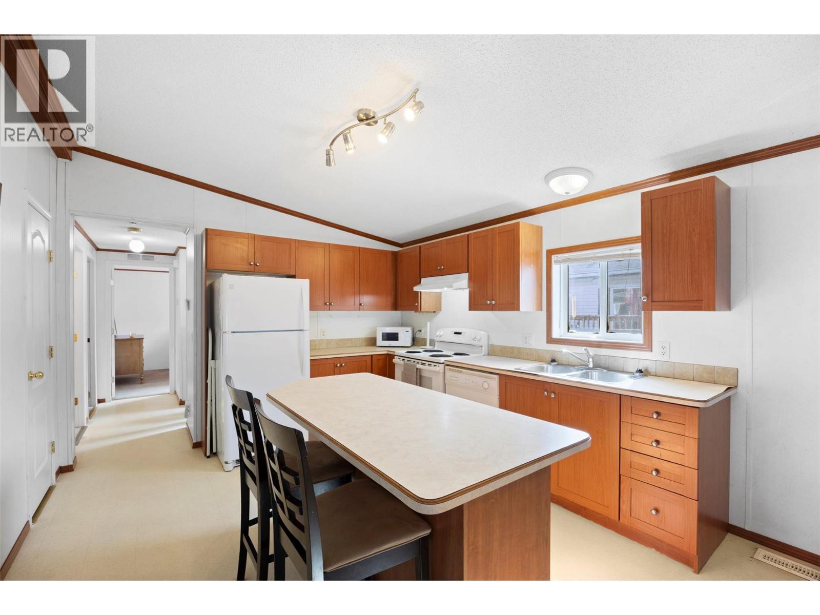 7545 Dallas Drive Unit# 1, Kamloops, British Columbia  V2C 6X5 - Photo 14 - 10378241