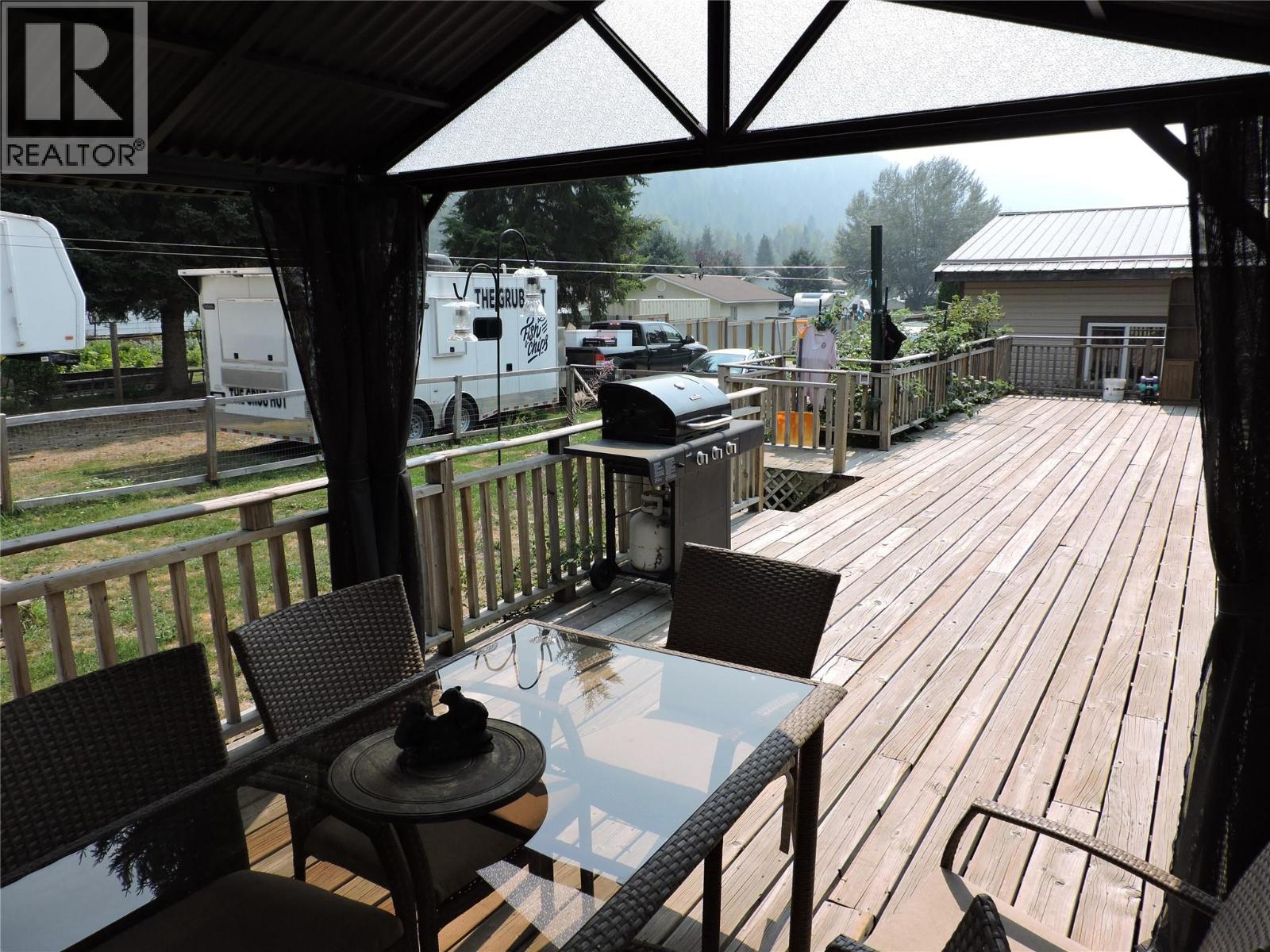 684 Government Avenue N, Greenwood, British Columbia  V0H 1J0 - Photo 11 - 10378602