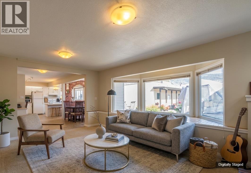 6764 Lakeside Drive, Oliver, British Columbia  V0H 1T4 - Photo 3 - 10378340