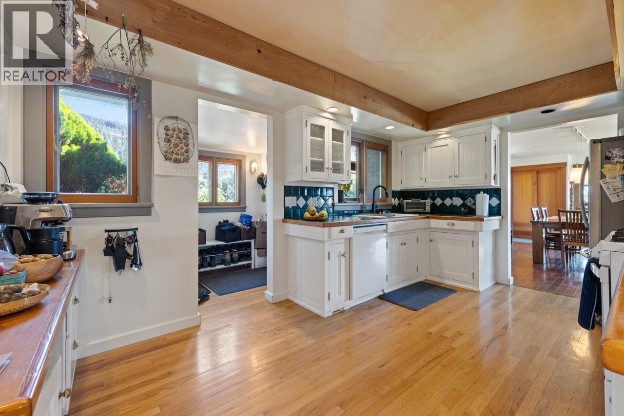 4320 Gulch Road, Naramata, British Columbia  V0H 1N0 - Photo 28 - 10378090
