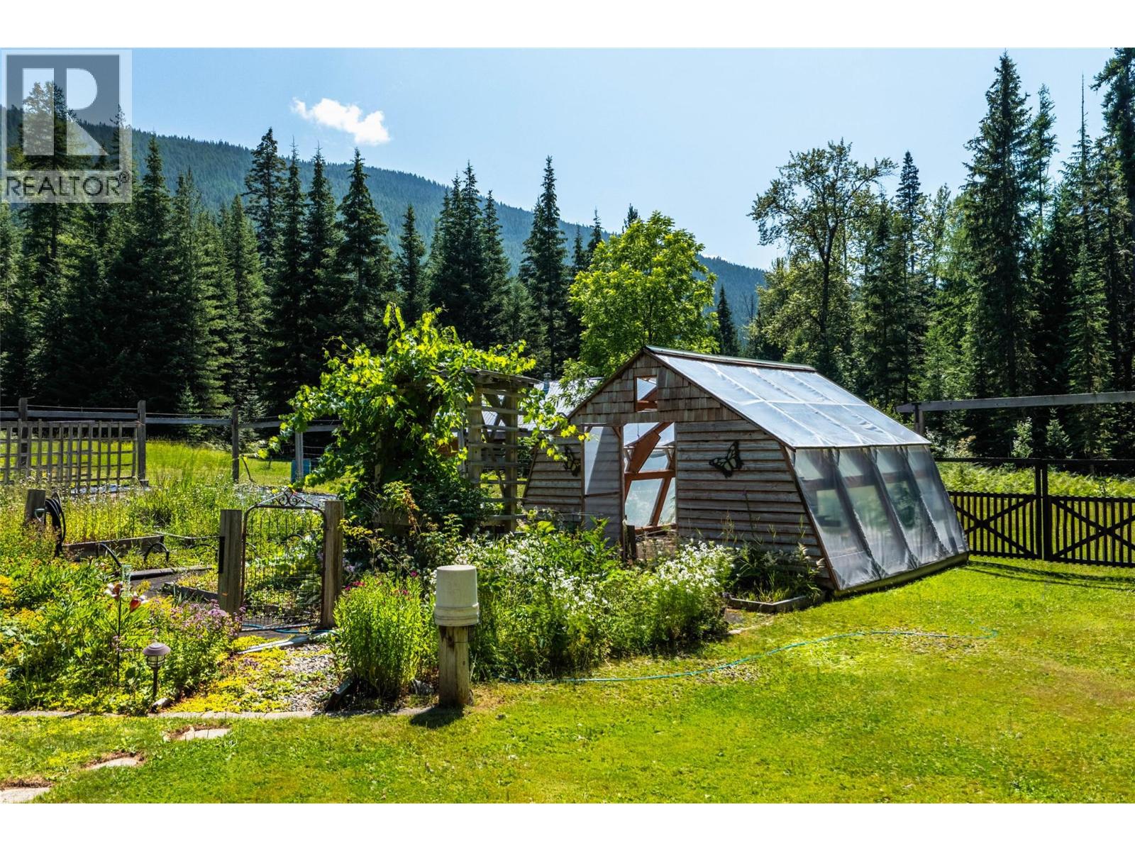 541 Bear Road, Salmo, British Columbia  V0G 1Z0 - Photo 71 - 10377789