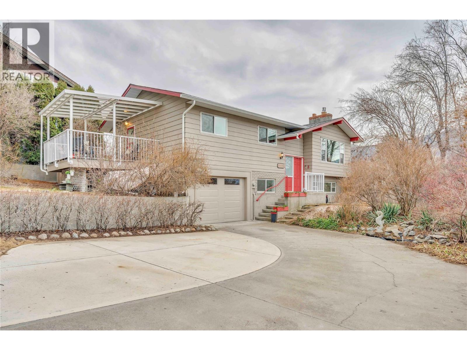 3 Dogwood Place, Osoyoos, British Columbia  V0H 1V1 - Photo 1 - 10378285