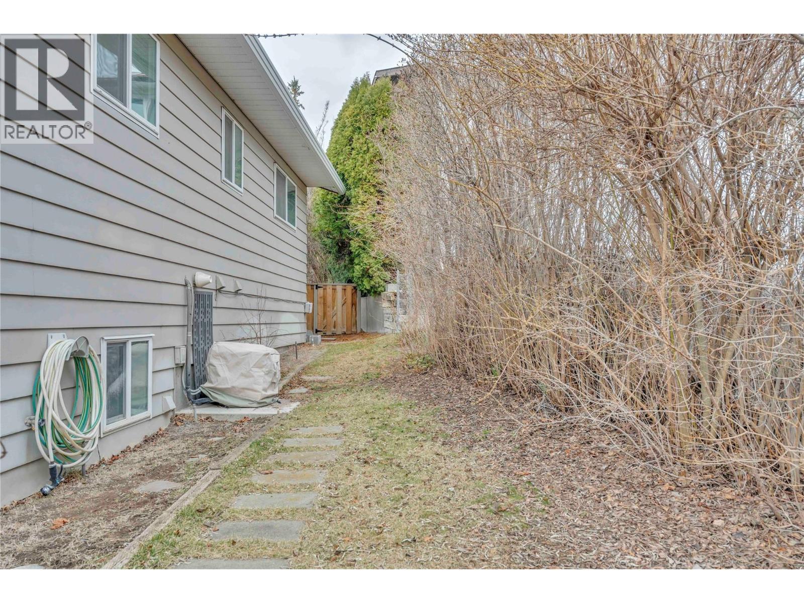 3 Dogwood Place, Osoyoos, British Columbia  V0H 1V1 - Photo 43 - 10378285