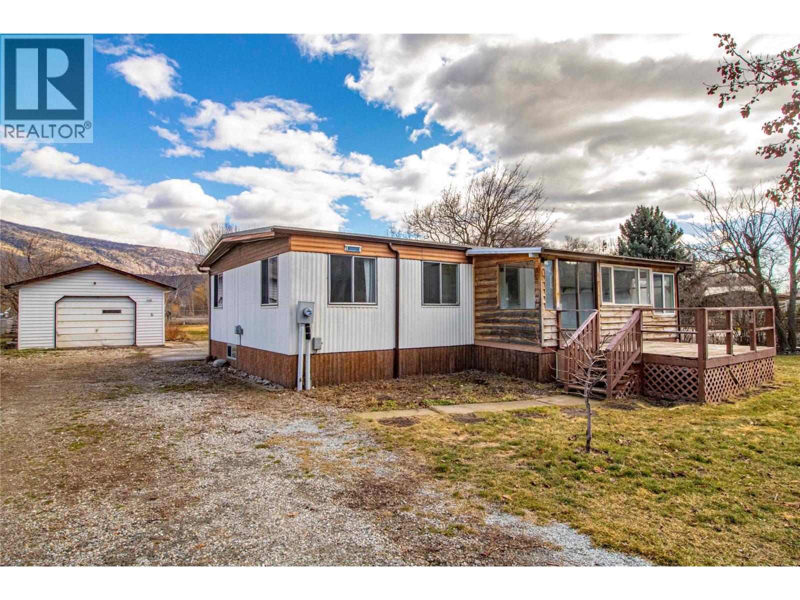 7171 Island Way Road, Oliver, British Columbia  V0H 1T7 - Photo 2 - 10378466