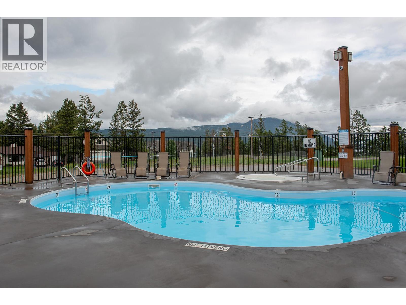 7495 Columbia Avenue Unit# 2206, Radium Hot Springs, British Columbia  V0A 1M0 - Photo 34 - 10378412