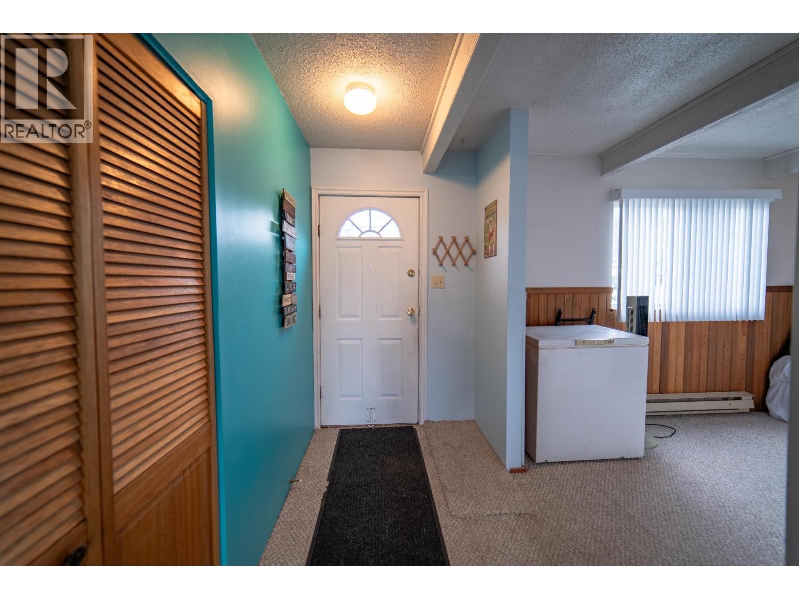 309 Fowler Street, Riondel, British Columbia  V0B 2B0 - Photo 18 - 10376656