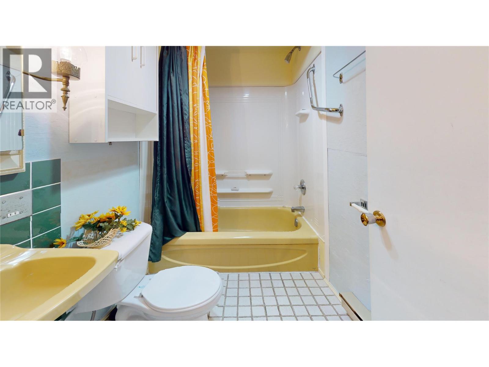 309 Fowler Street, Riondel, British Columbia  V0B 2B0 - Photo 37 - 10376656