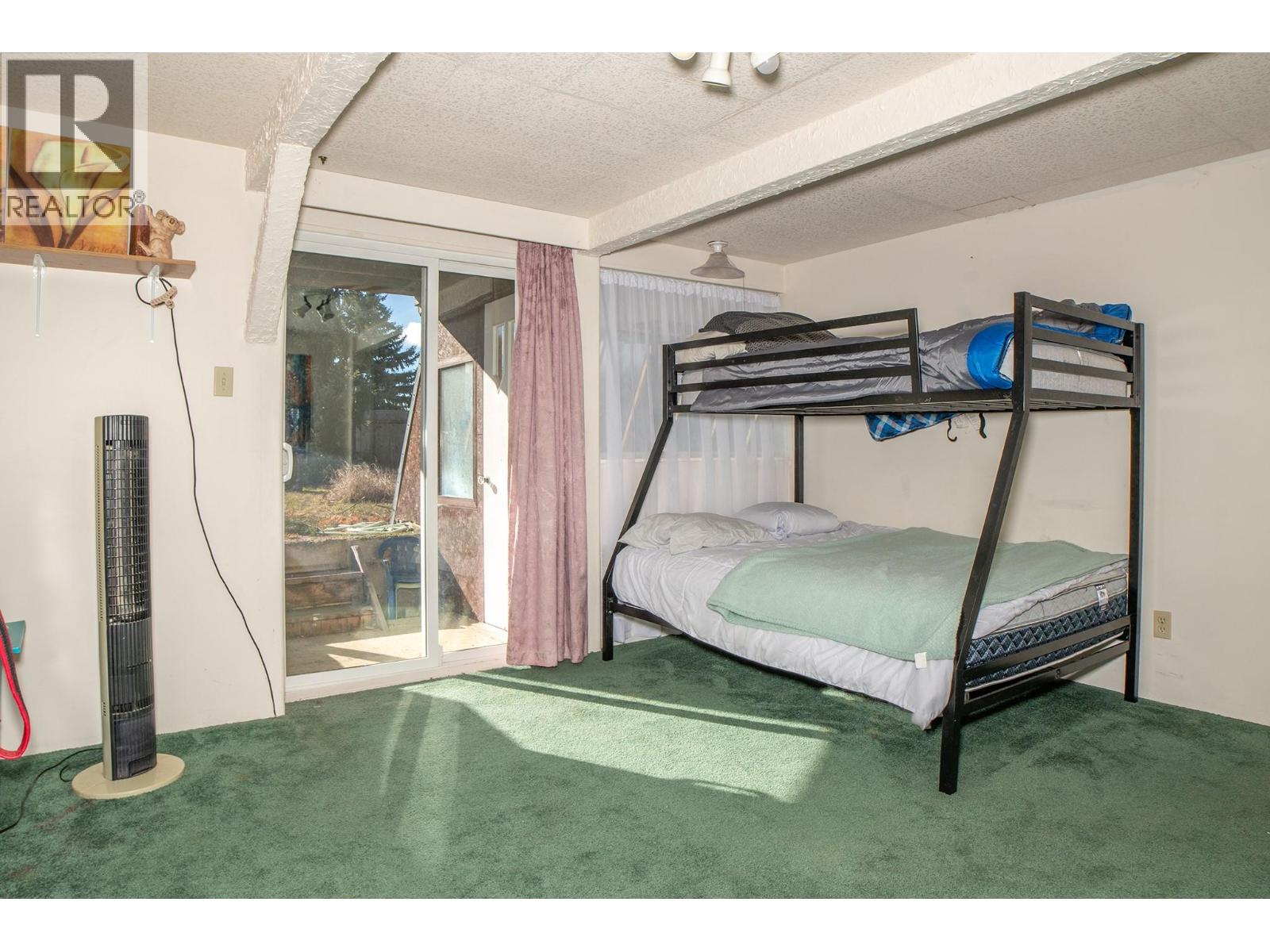 309 Fowler Street, Riondel, British Columbia  V0B 2B0 - Photo 5 - 10376656