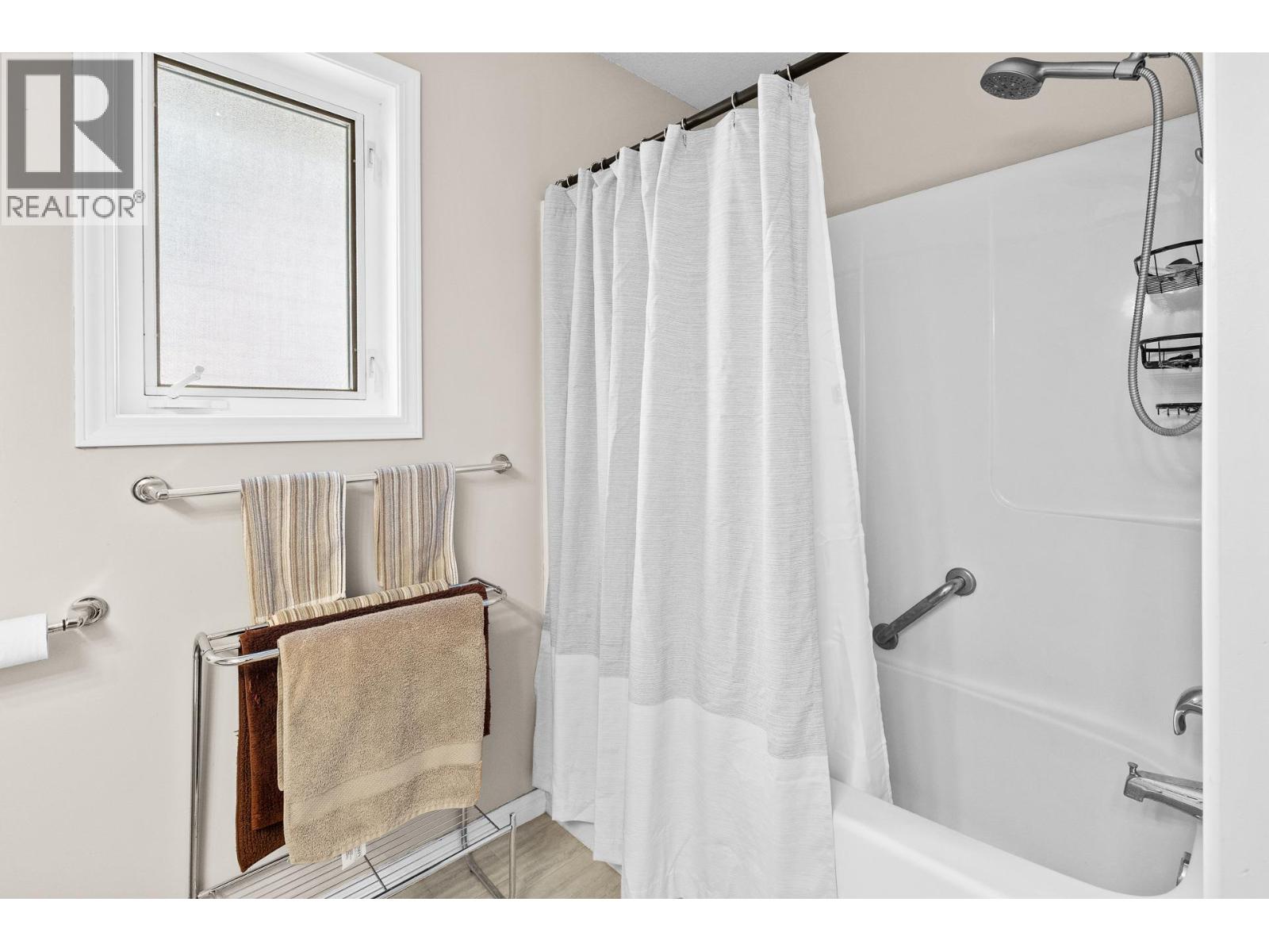 190 Ritchie Court, Kelowna, British Columbia  V1V 2A8 - Photo 22 - 10378428