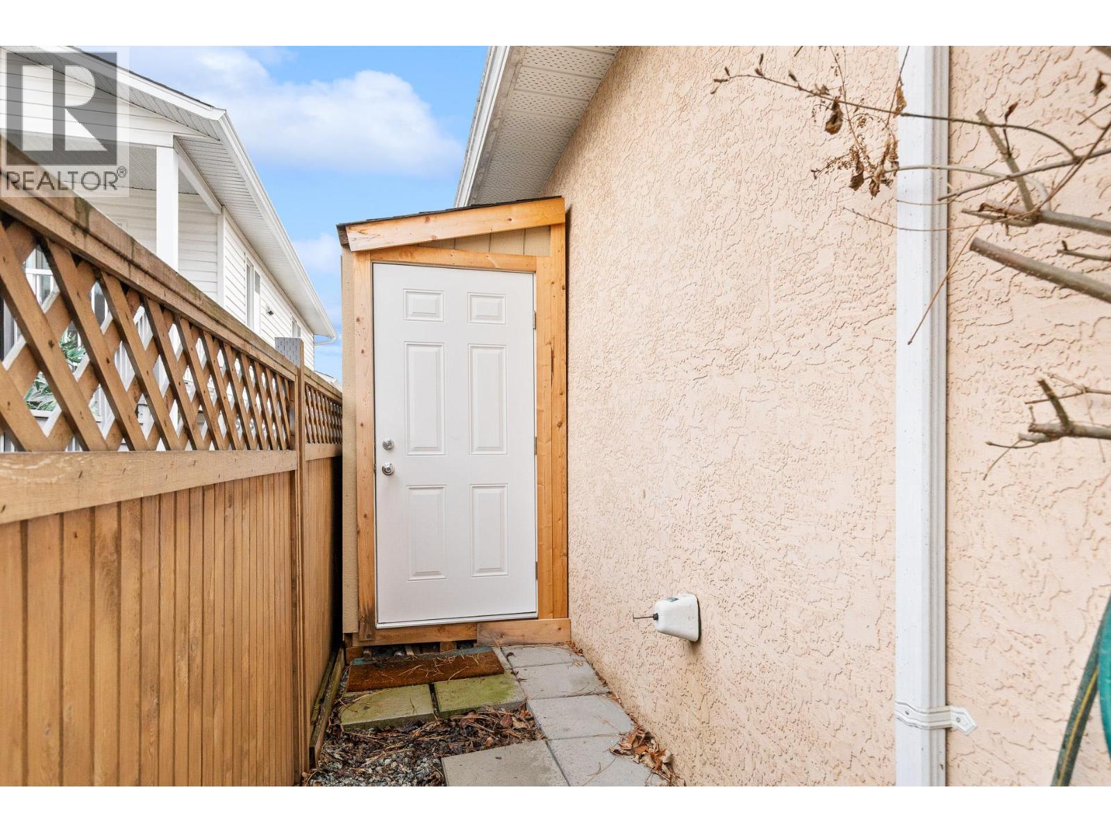 190 Ritchie Court, Kelowna, British Columbia  V1V 2A8 - Photo 38 - 10378428