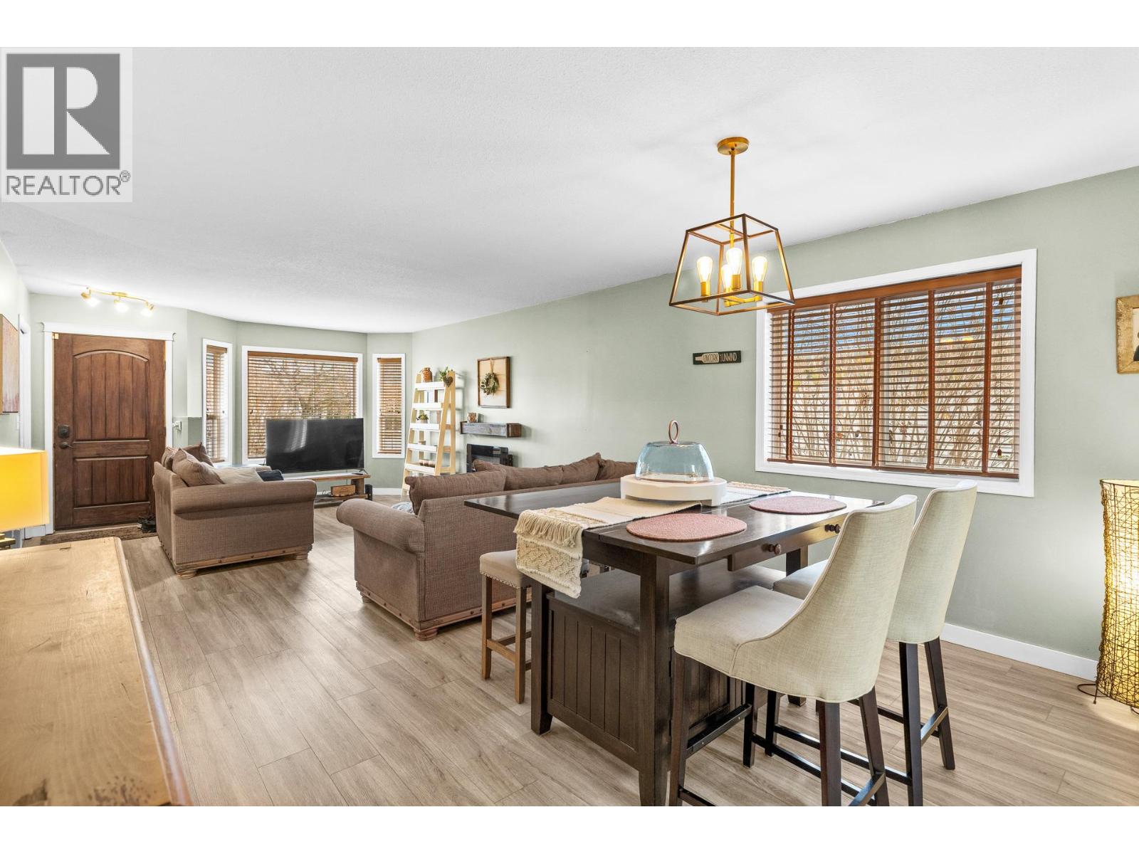190 Ritchie Court, Kelowna, British Columbia  V1V 2A8 - Photo 7 - 10378428