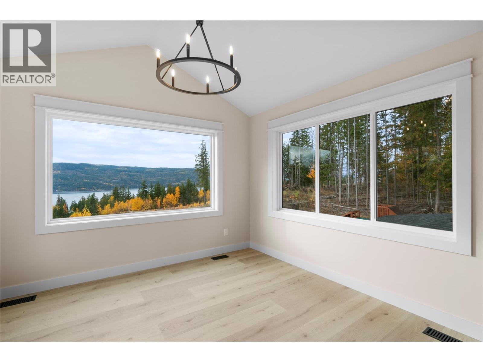 2270 Lions Ridge Road, Celista, British Columbia  V0E 1M6 - Photo 34 - 10378623